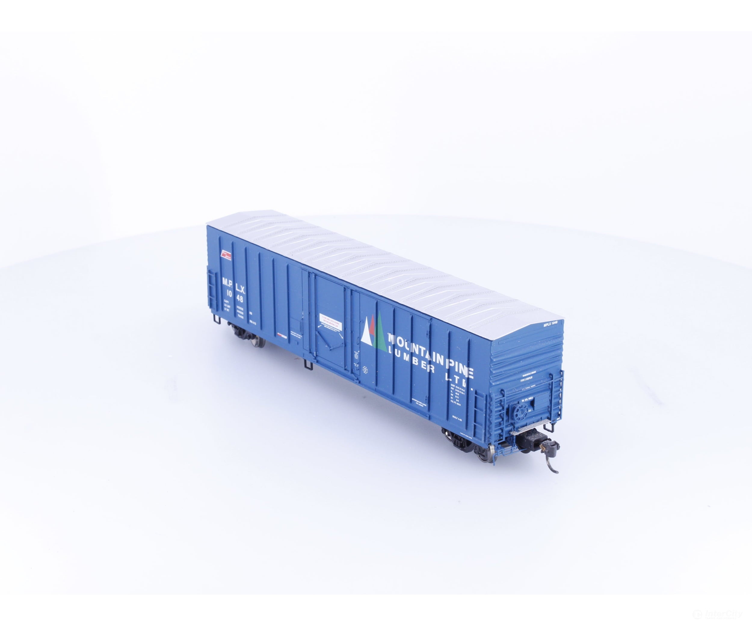 Athearn 88159 HO NACC 50β Box Car Mountain Pine Lumber (MPLX) 1048 - Freight Cars