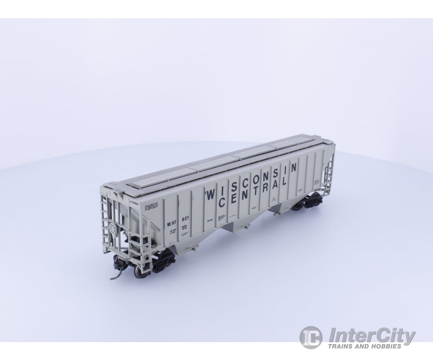 Athearn 932-9011 HO 54’ Covered Hopper Wisconsin Central (WC) 97821 Freight Cars