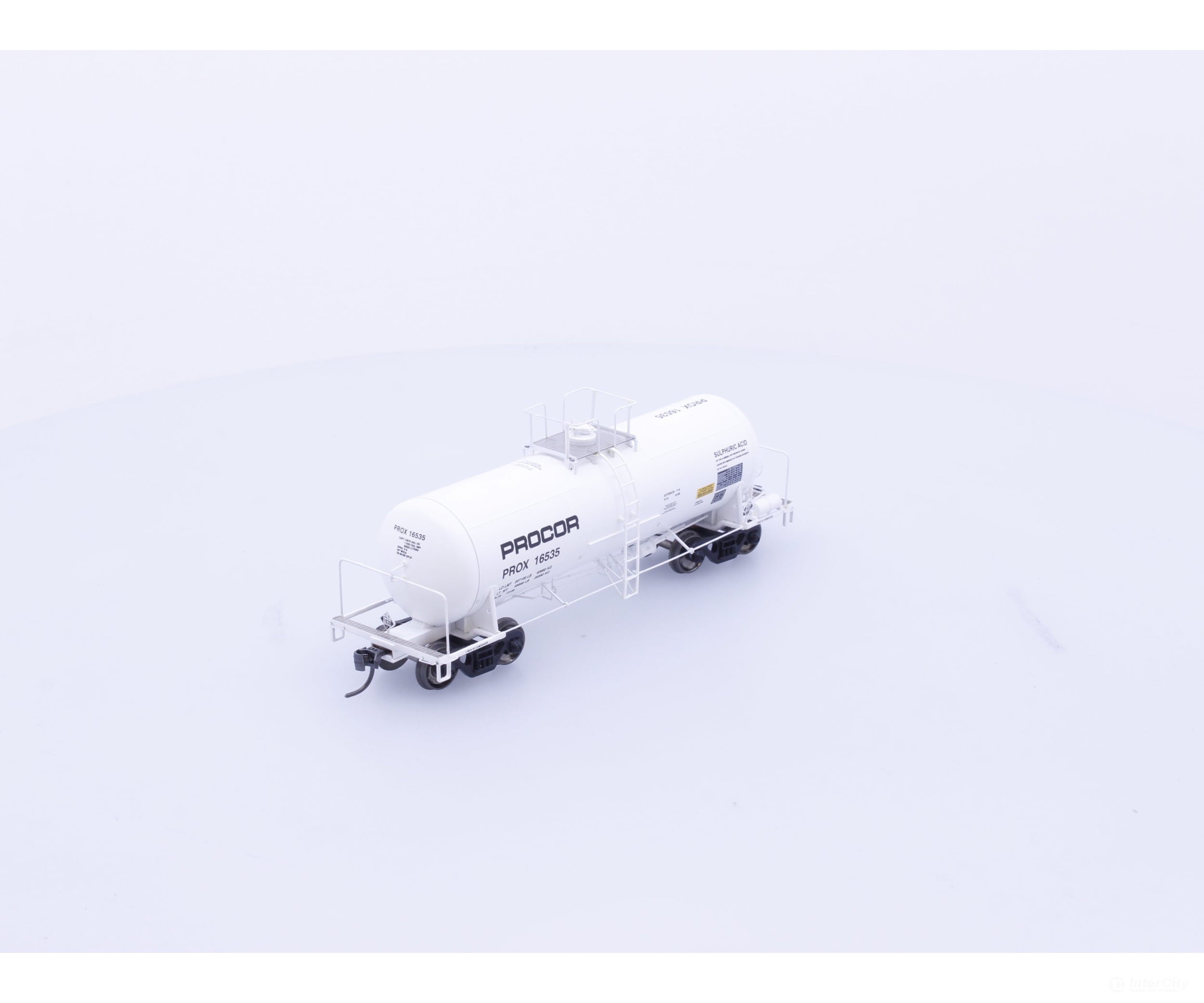 Athearn 96125 HO UTC 13000 Acid Tank Car Union Tank Car (UTLX) 16535 - Freight Cars