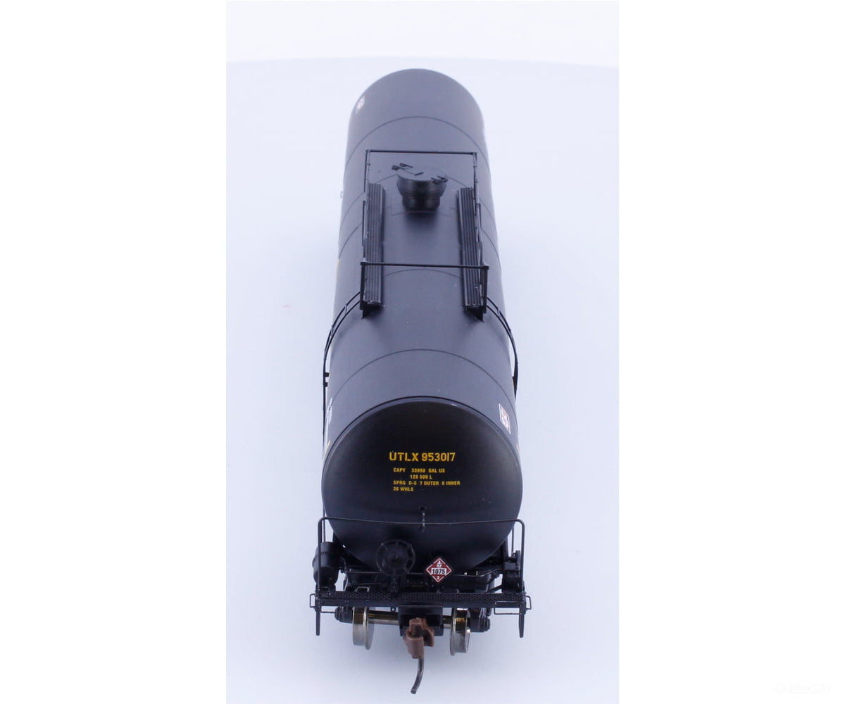 Athearn 96414 HO UTC 33K LPG Tank Car Triple Flags Union Tank Car (UTLX) 953017 - Freight Cars