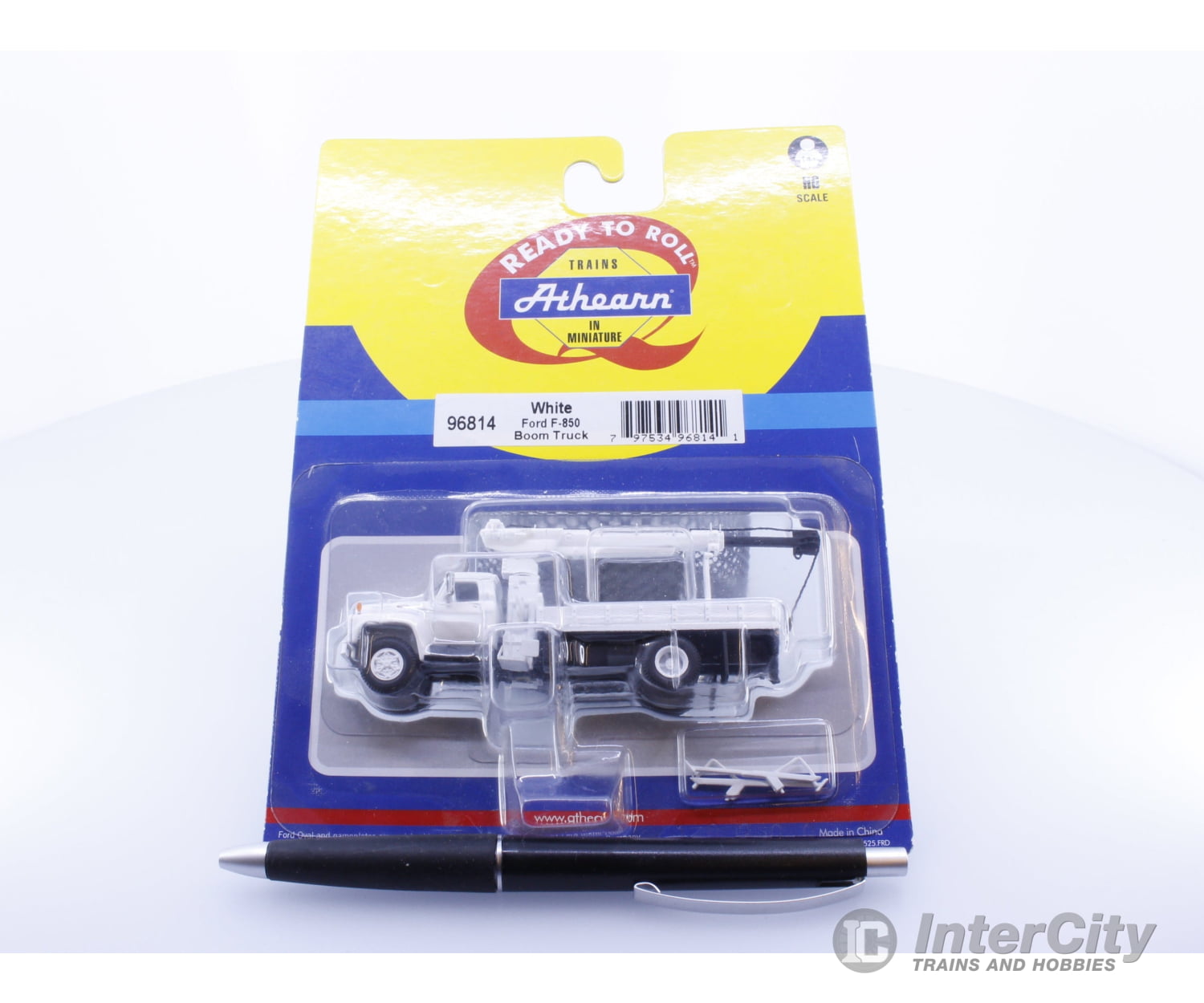 Athearn 96814 HO Ford F-850 Boom Truck Analog Throttles & Power