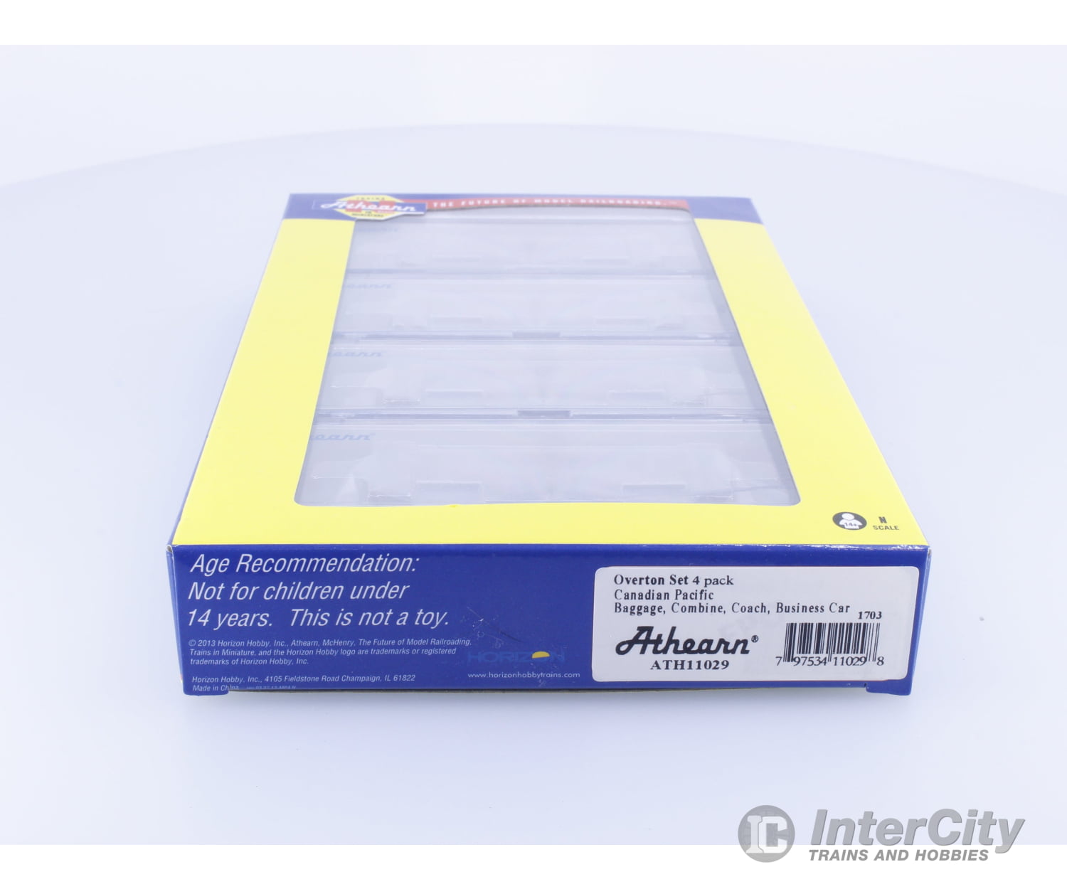 Athearn ATH11029 N Overton Passenger Car 4 Pack Canadian Pacific (CP) 1266,1320,87,30 Passenger Cars