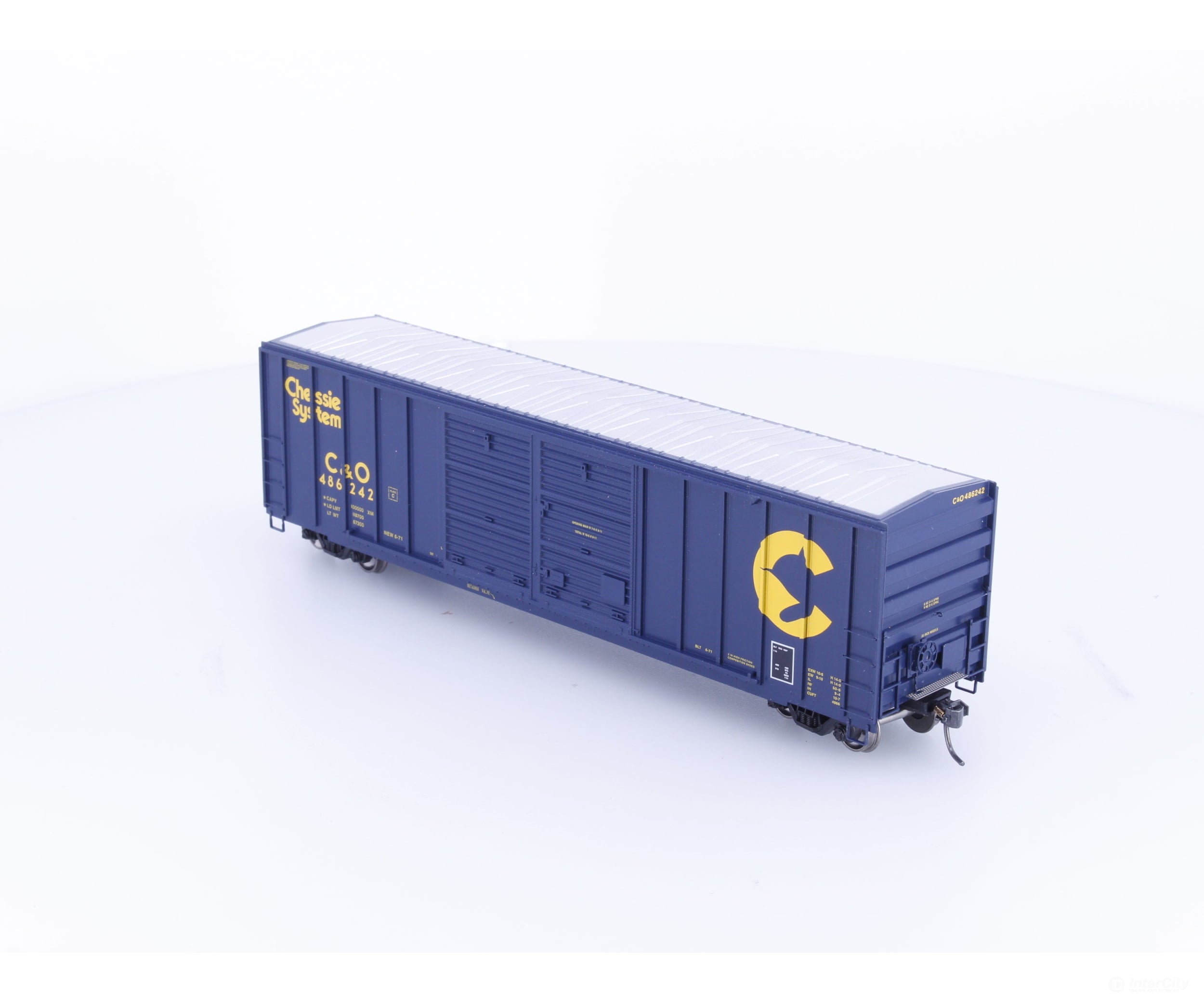 Athearn ATH15878 HO 50’ FMC 5077 Centered DD Box Car Baltimore and Ohio (BO) 486242 - Freight Cars
