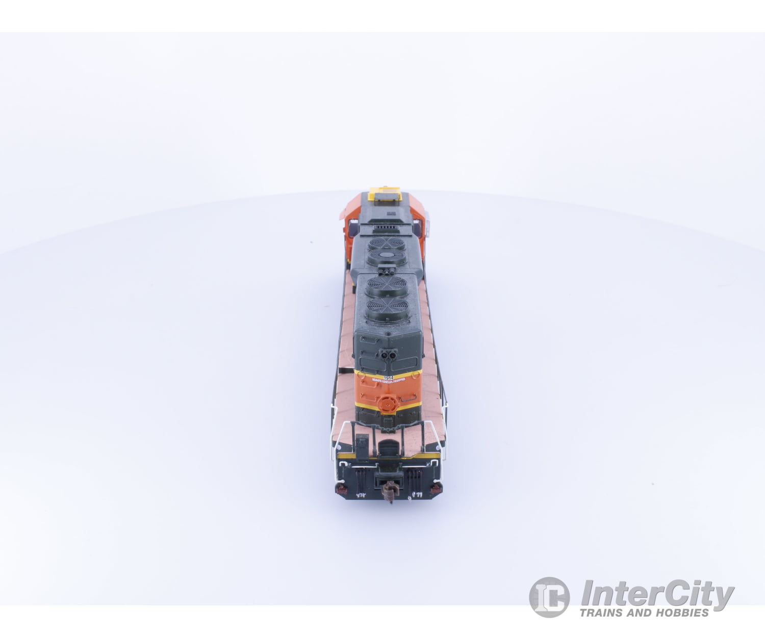 Athearn ATH71581 HO EMD SD39 Diesel Locomotive Burlington Northern Santa Fe (BNSF) 1914 DCC & Sound Locomotives