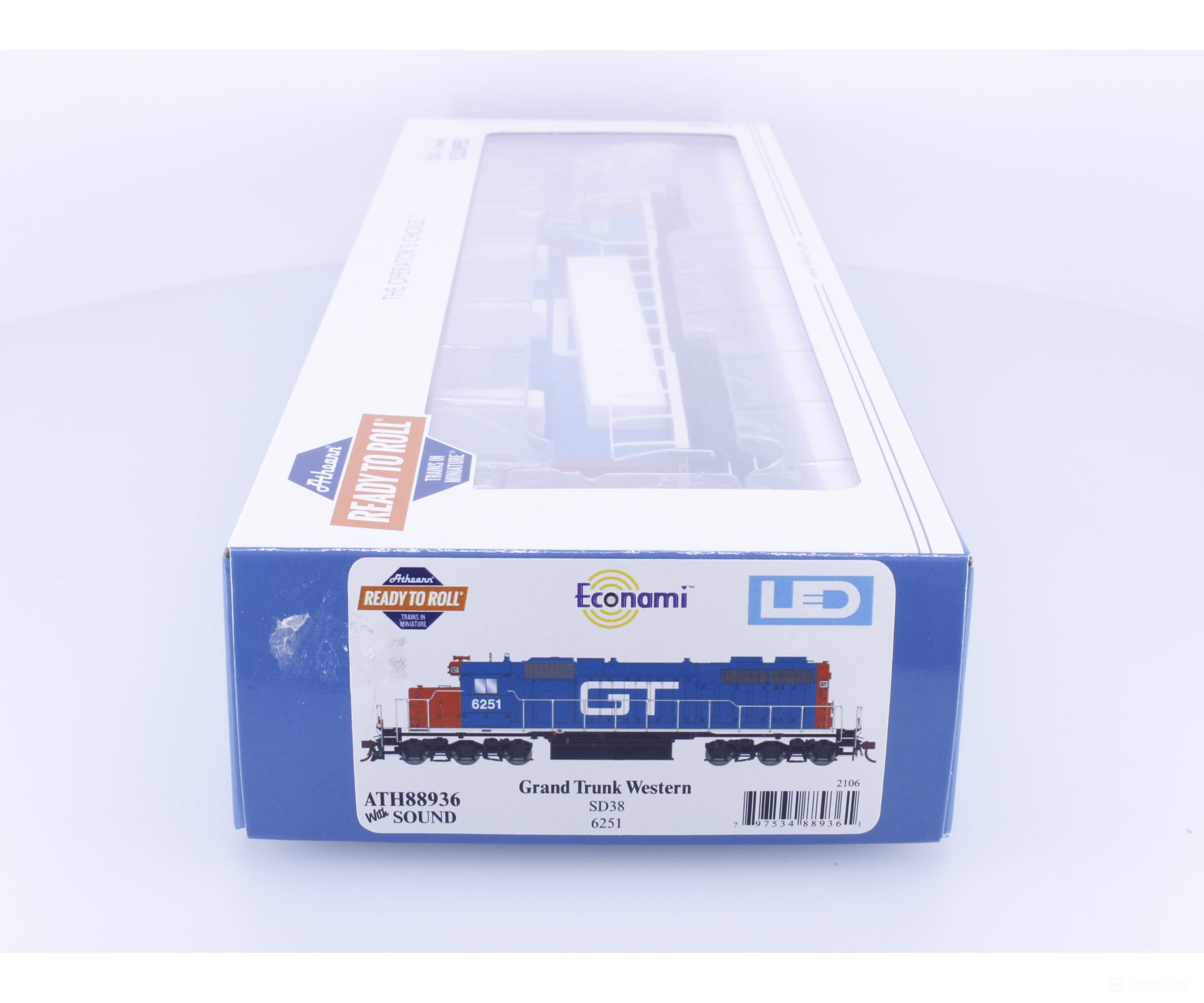 Athearn ATH88936 HO SD38 Diesel Locomotive Econami Sound Grand Trunk Western (GTW) 6251 DCC & Sound Locomotives