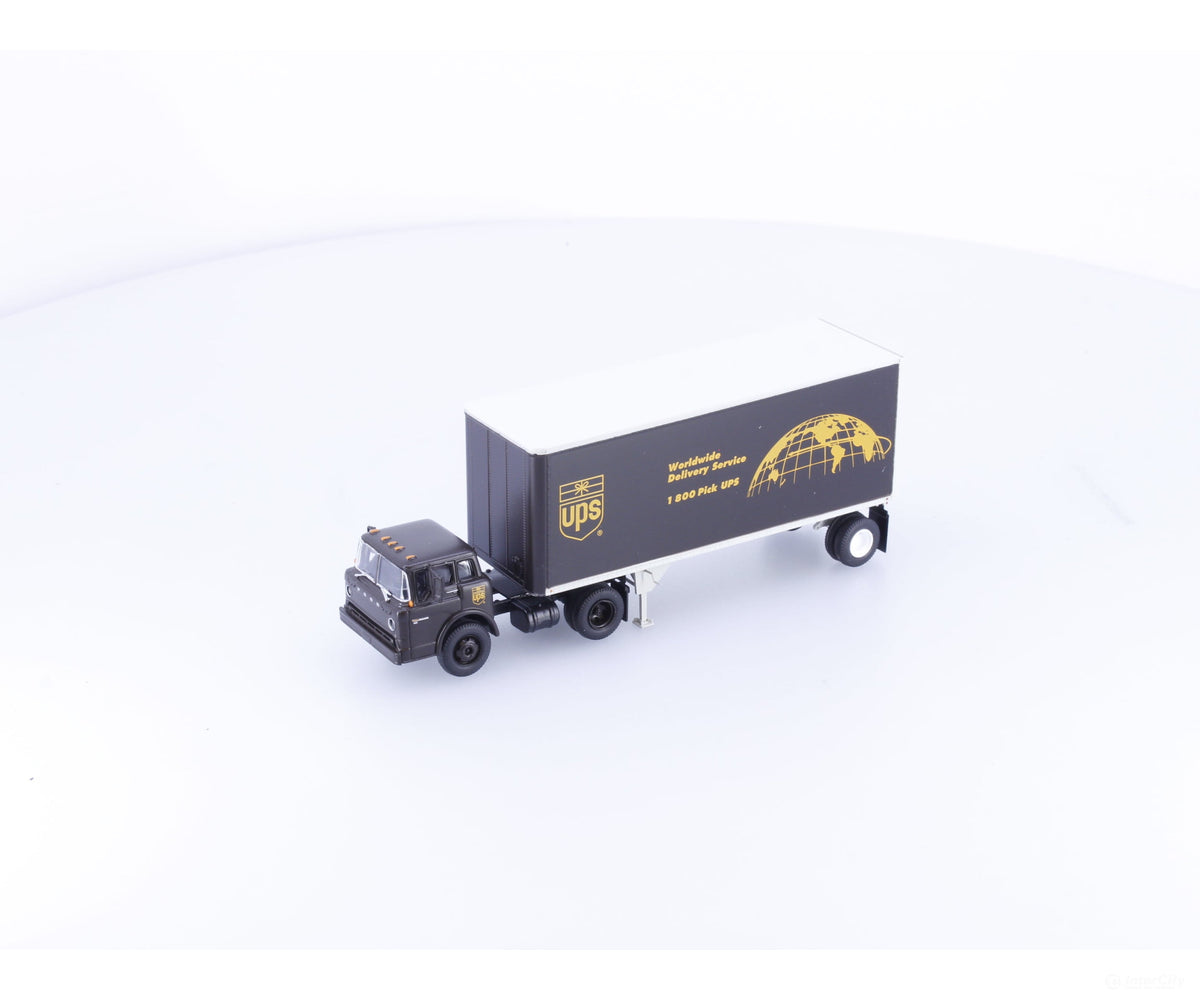 Athearn ATH90994 HO United Parcel Service Ford C with 28’ Trailer - Cars & Trucks