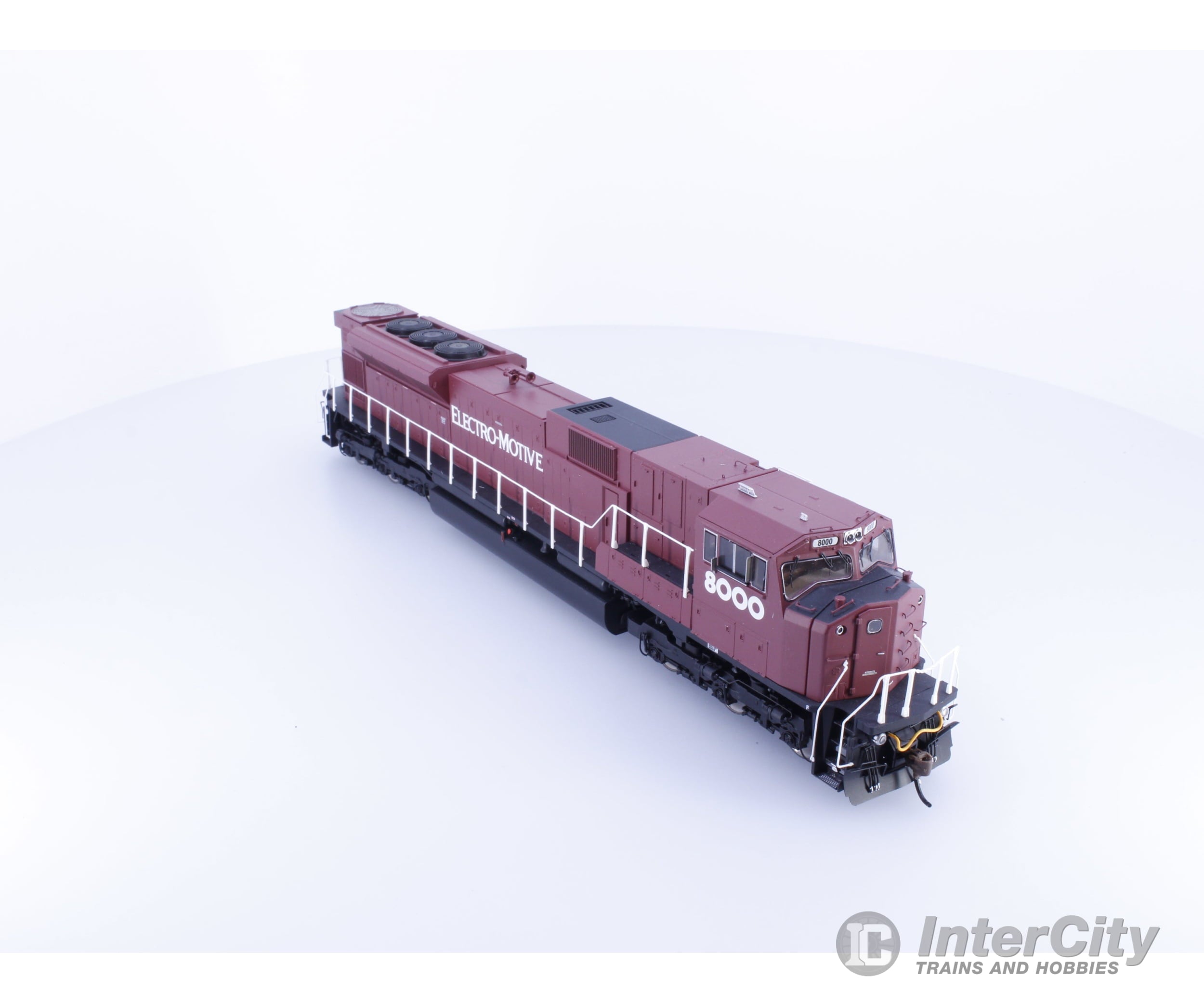 Athearn ATHG27351 HO EMD SD80MAC Diesel Locomotive Electro-Motive Tsunami 2 Sound EMD Demonstrator (EMD) 8000 DCC &