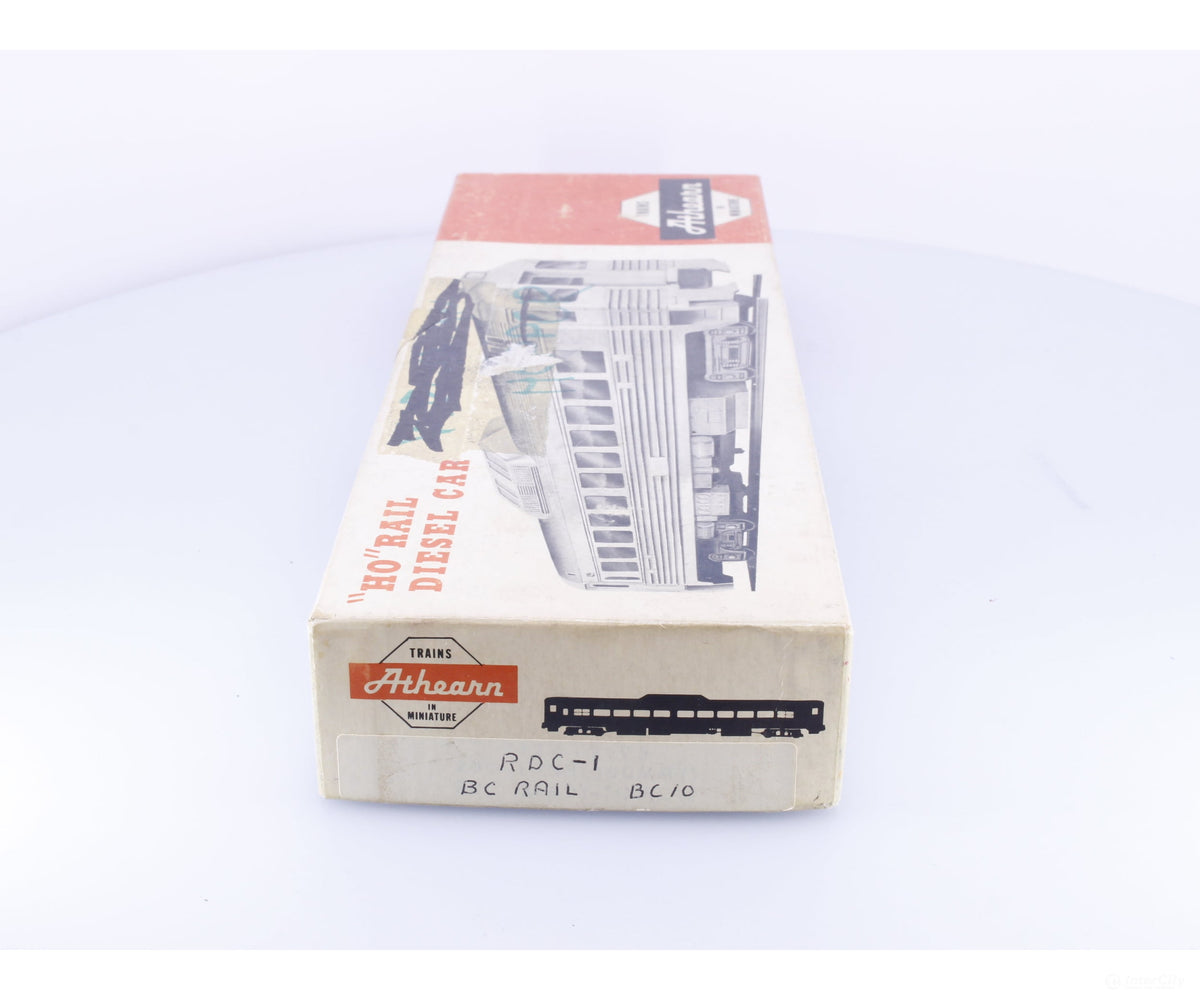 Athearn BC10 HO RDC-1 Diesel Railcar BC Rail (BCOL) Analog DC - Locomotives
