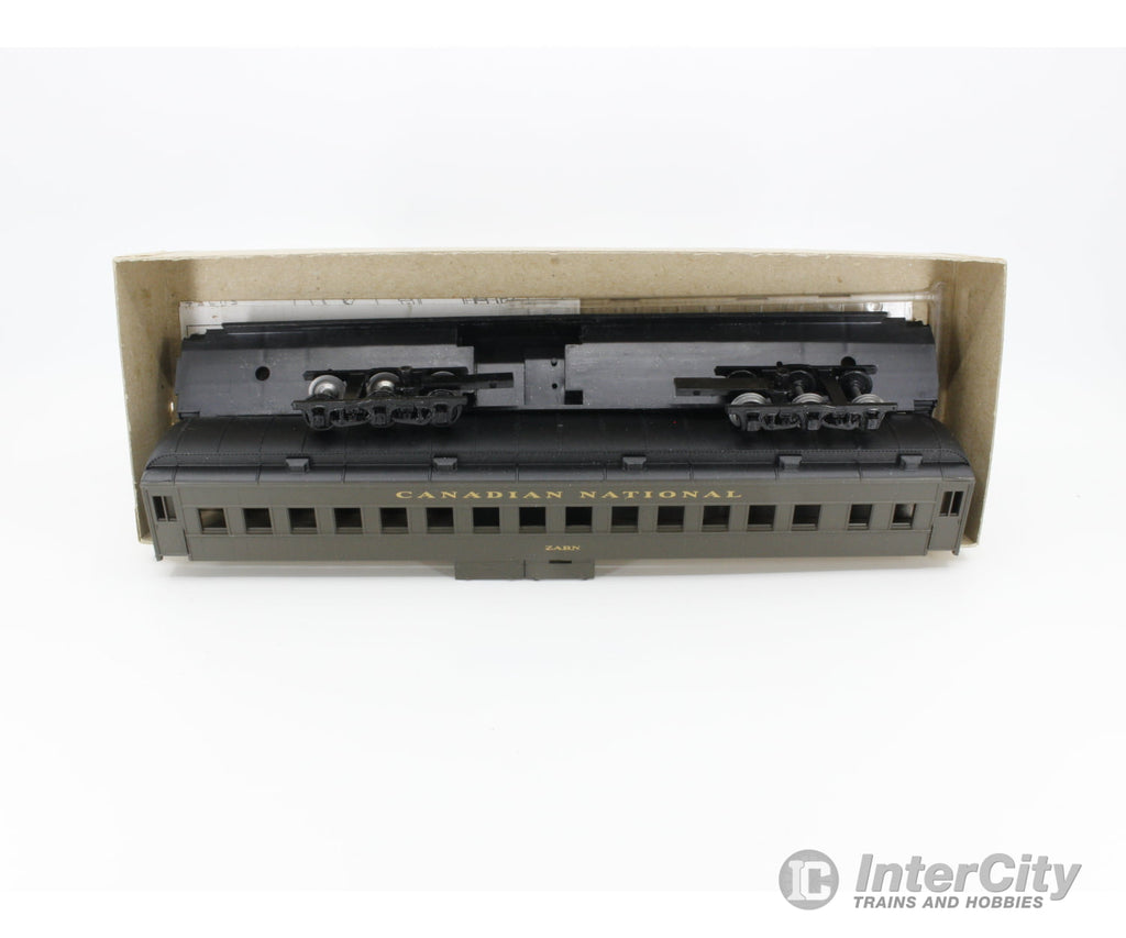 Athearn 5367 Ho Pullman Standard C/R Coach Passenger Car Kit Canadian National (Cn) Cars