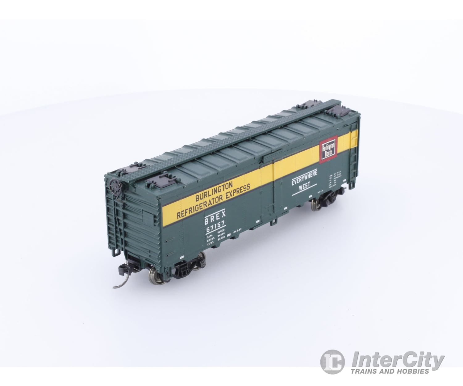 Athearn BREX67157 HO 40’ Box Car Burlington Northern (BN) 67157 Freight Cars