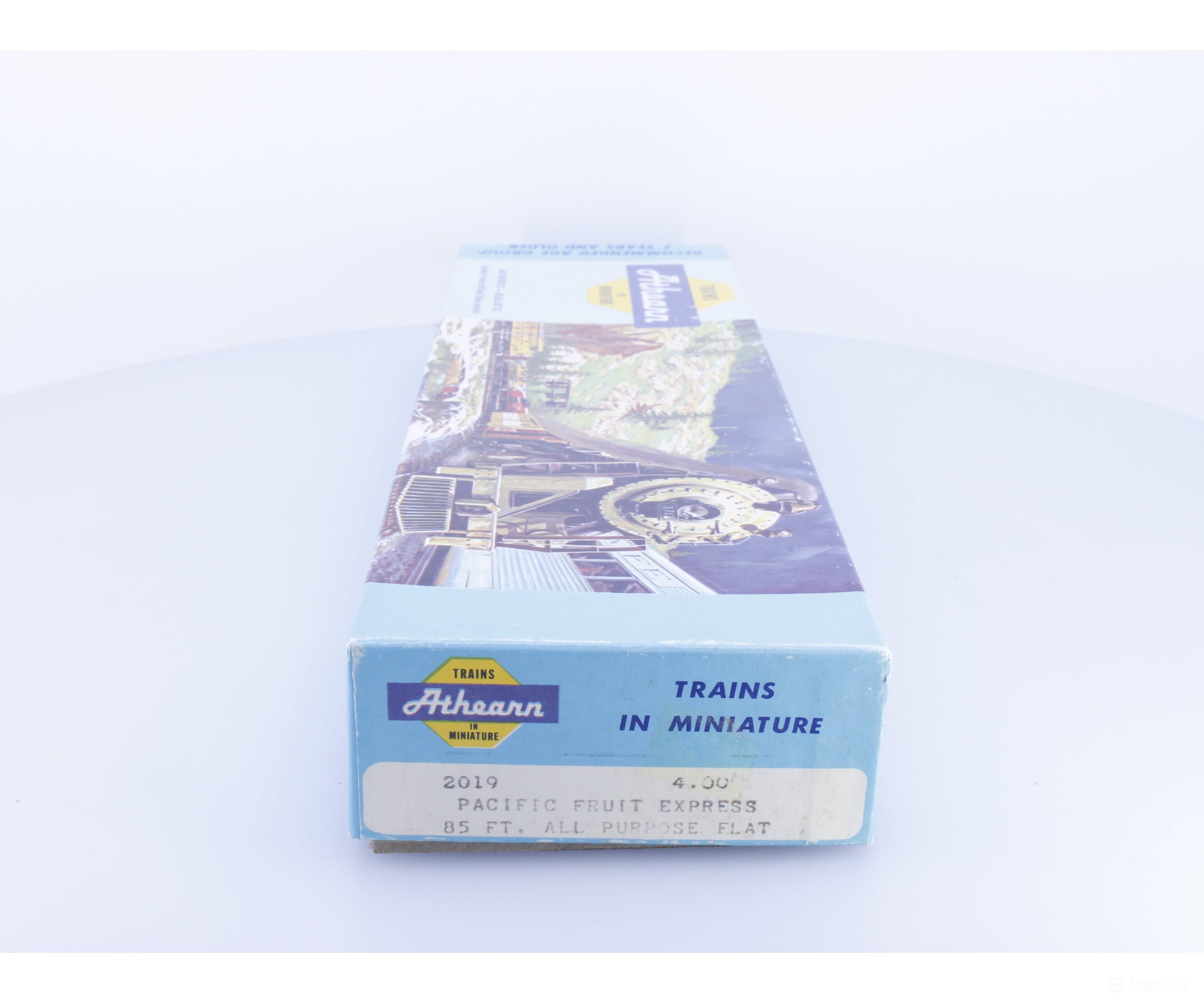 Athearn D9CWL HO Dash 9-44CWL Diesel Locomotive Dummy Unit Undecorated - Locomotives