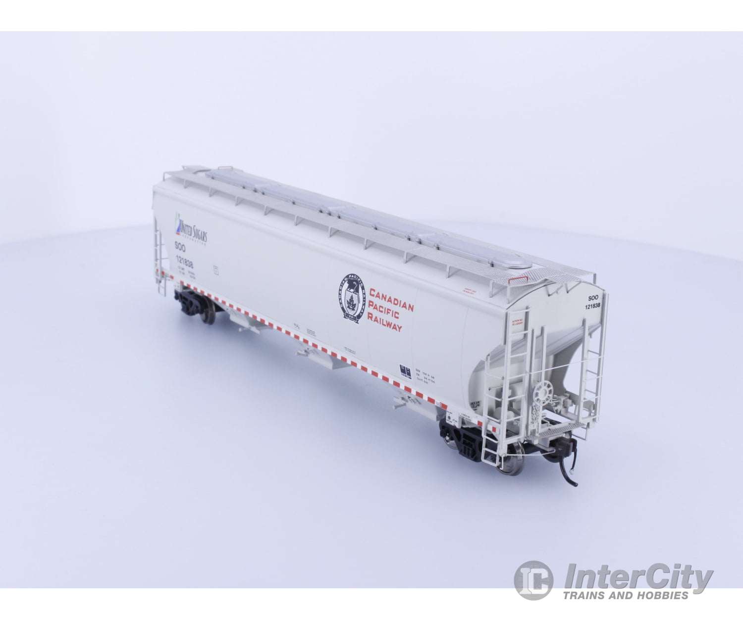 Athearn G4264 HO Trinity 5161 Cu FT Covered Hopper CPR Soo Line (SOO) 121838 Freight Cars