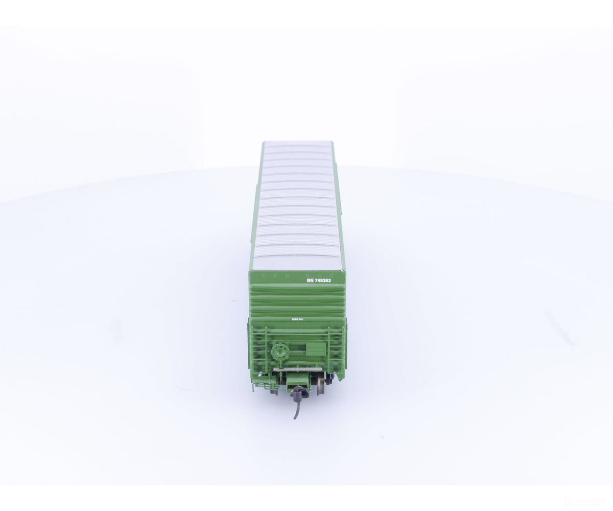 Athearn G4302 HO 50’ PC&F Plug Door Boxcar Burlington Northern (BN) 749363 - Freight Cars
