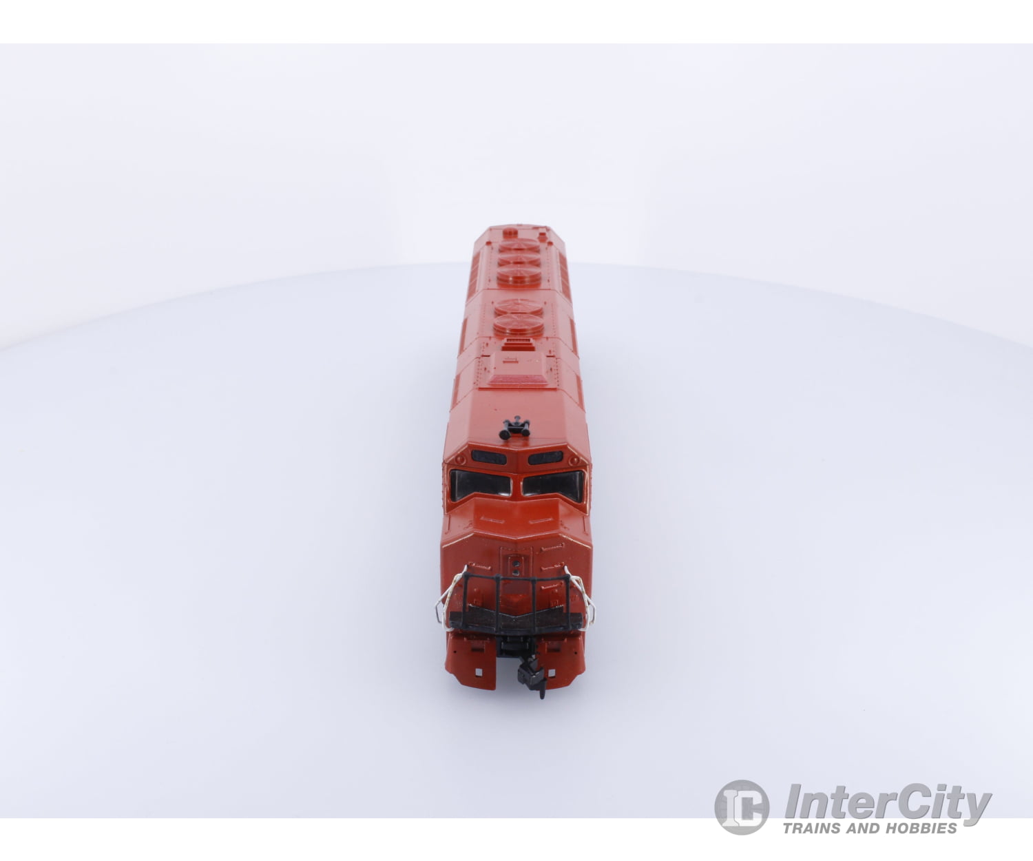Athearn HO 6 Axle Diesel Painted in CP Colors Canadian Pacific (CP) 1406 Analog DC Locomotives