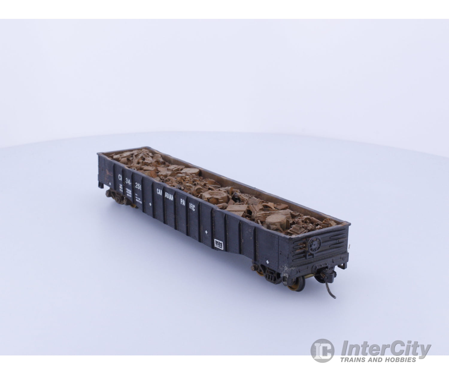 Athearn HO Low Side Hopper with Load Prof. Weathered Canadian Pacific (CP) 344259 Freight Cars