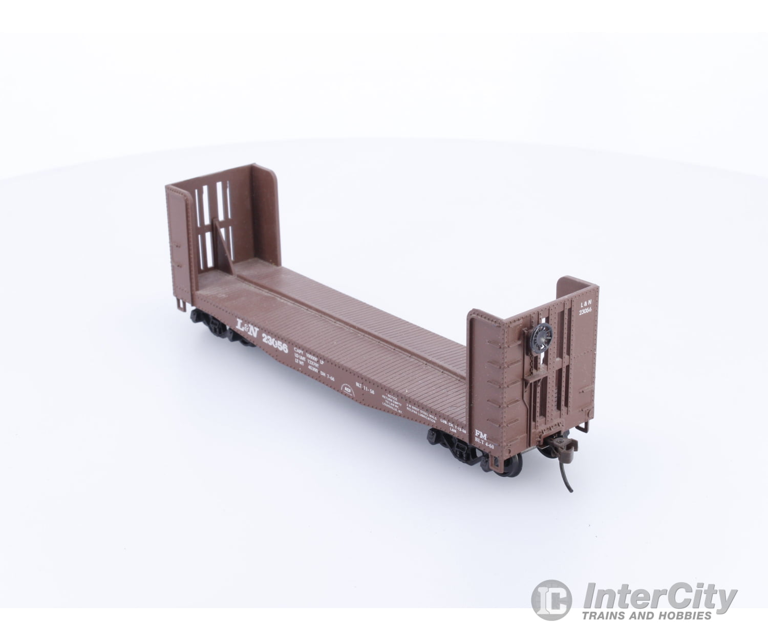 Athearn LN23056 HO 40’ Bulkhead Flat Car Louisville and Nashville Railroad(LN) 23056 Freight Cars