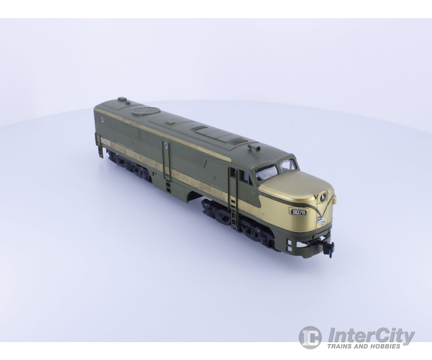 Athearn PA_1D HO PA-1 Custom Painted Canadian National (CN) 9078 Analog DC Locomotives