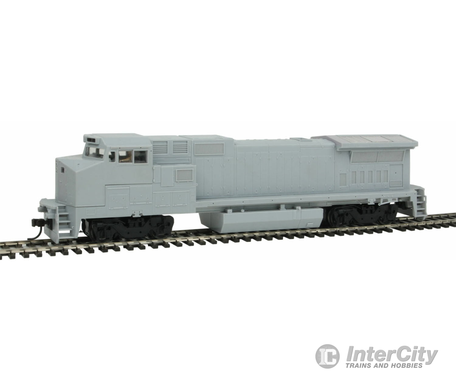 Atlas 10001810 Ge Dash 8-40Bw - Standard Dc Master(R) Silver -- Undecorated (Gull-Wing Cab Ditch