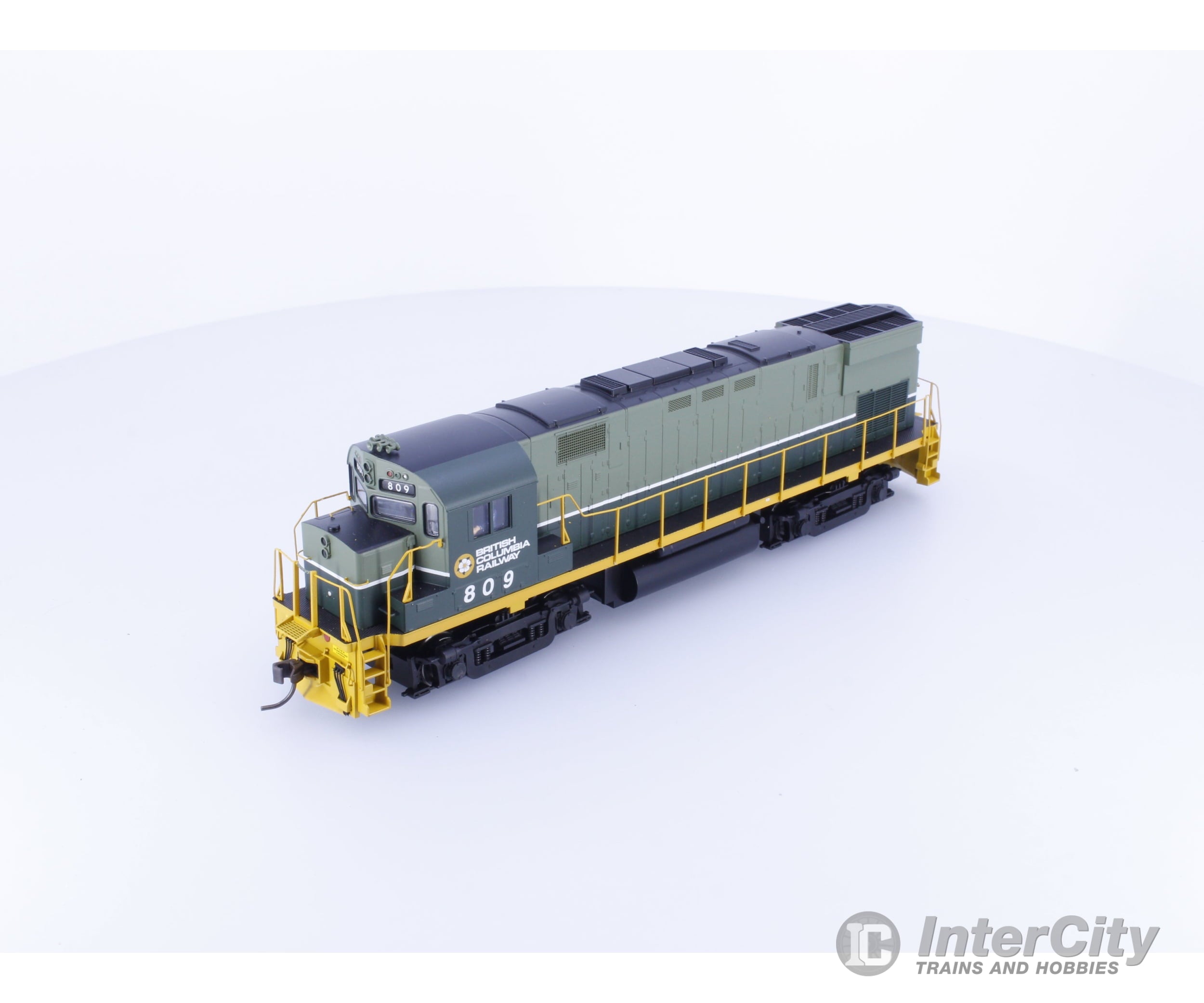 Atlas 10003301 HO C425 Phase 2 Diesel Locomotive Gold ESU Factory Sound BC Rail (BCOL) 809 DCC & Sound Locomotives