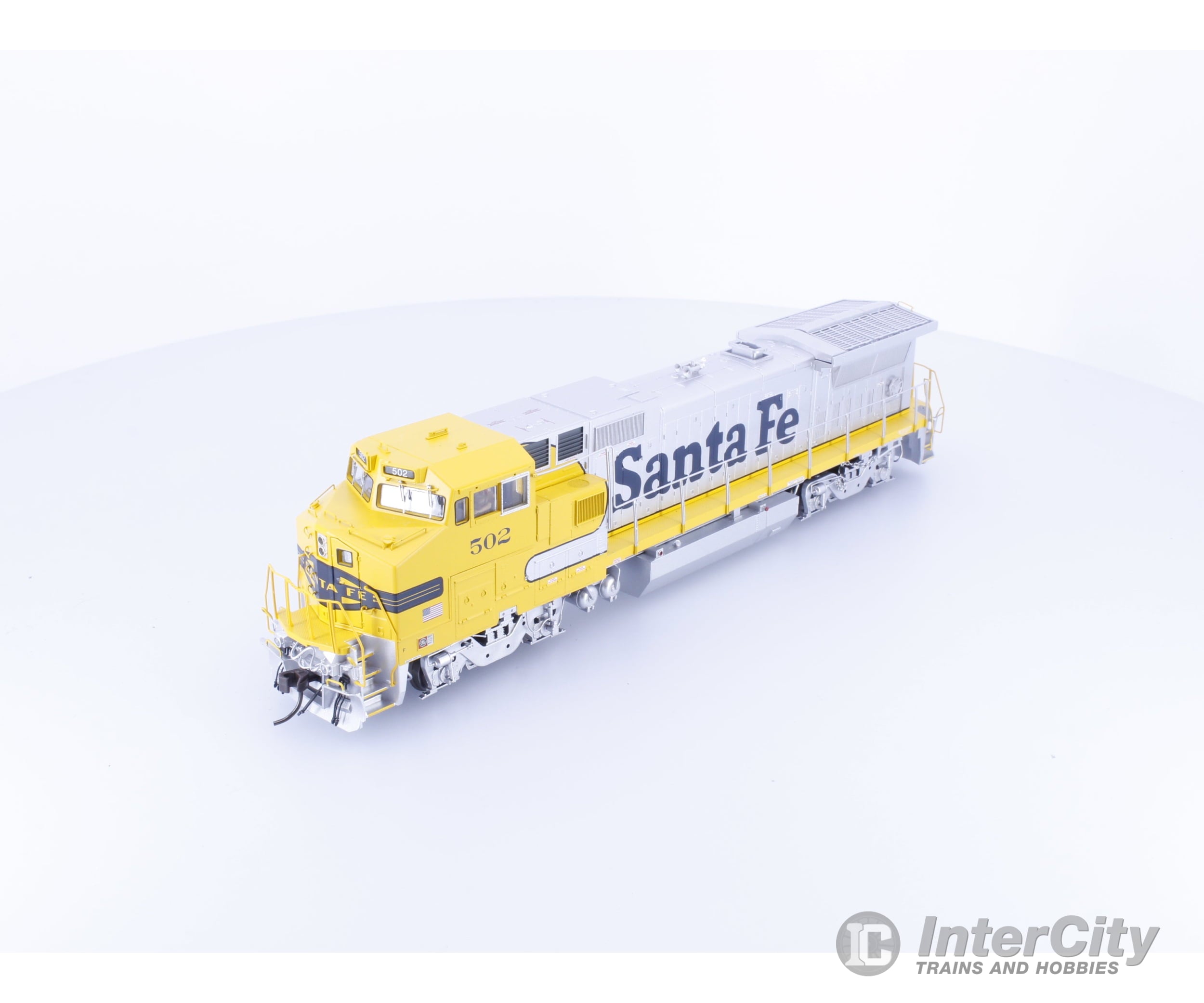 Atlas 10004342 HO Dash 8-40BW Diesel Locomotive ESU Sound Limited Edition Santa Fe (SF) 502 DCC & Sound Locomotives