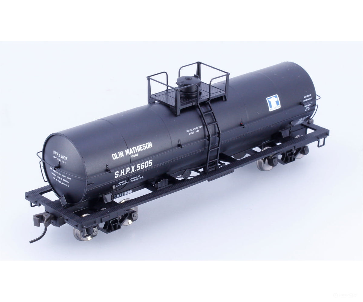 Atlas 1089-1 HO 11,000 Gal. Tank Car Olin Mathieson (SHPX) 5605 - Freight Cars