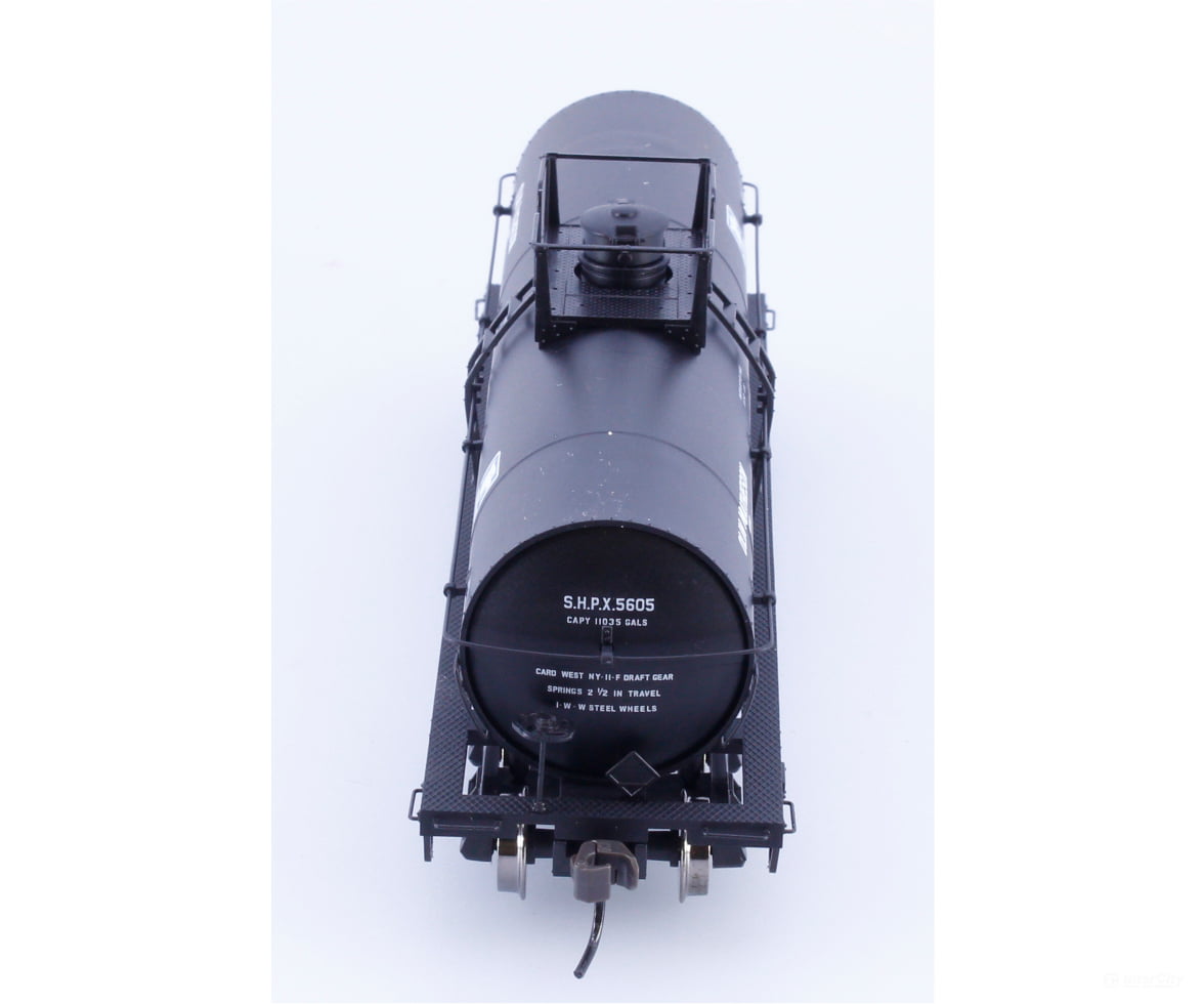 Atlas 1089-1 HO 11,000 Gal. Tank Car Olin Mathieson (SHPX) 5605 - Freight Cars
