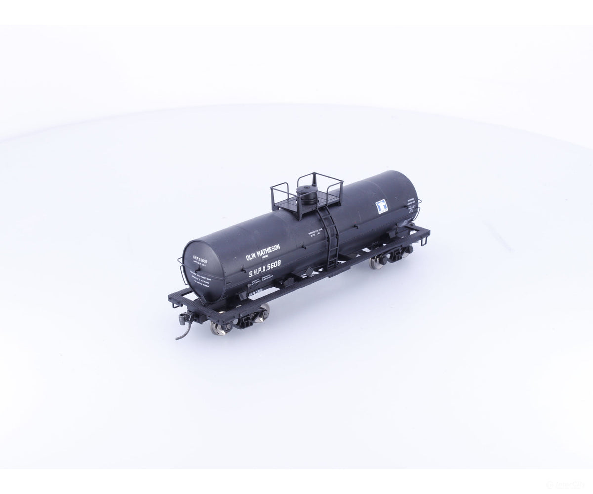 Atlas 1089-2 HO 11000 Gallon Tank Car Olin Mathieson SHPX 5608 - Freight Cars
