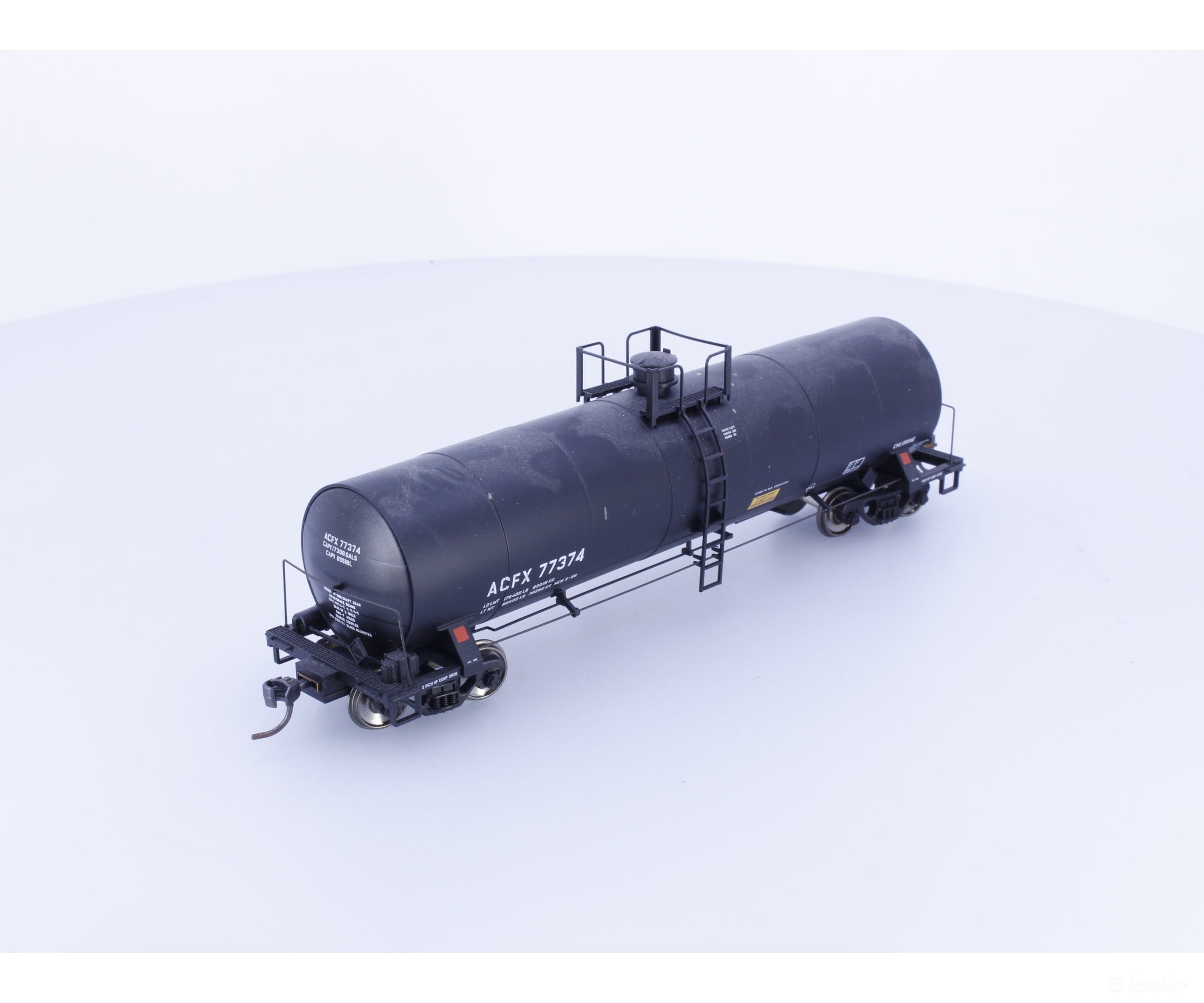 Atlas 1553-2 HO 17360 Gallon Tank Car American Car and Foundry (ACF/ACFX) 77374 - Freight Cars