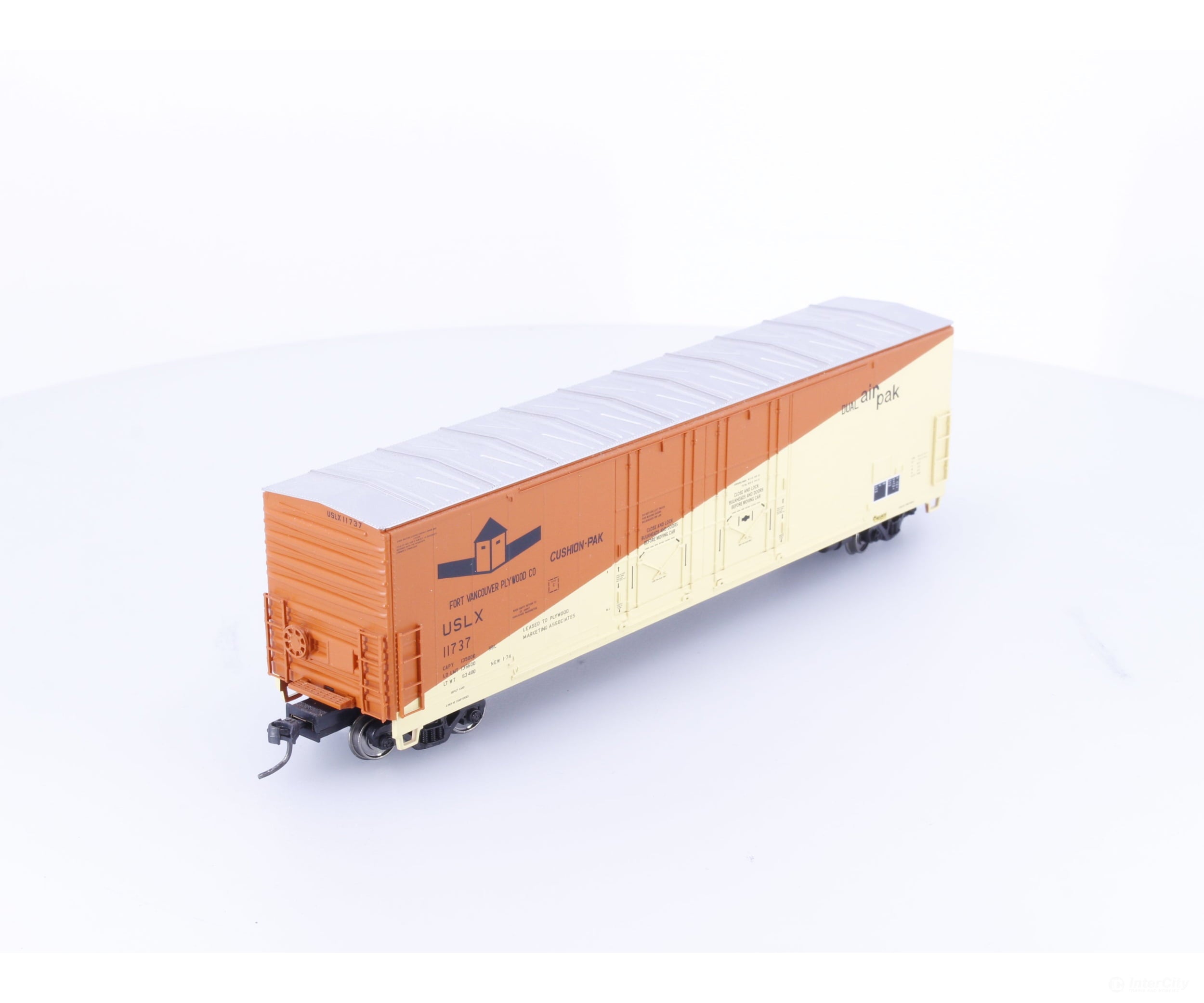 Atlas 1778-2 HO Evans 53’ Double Plug Door Box Car Fort Vancouver Plywood (USLX) 11737 - Freight Cars