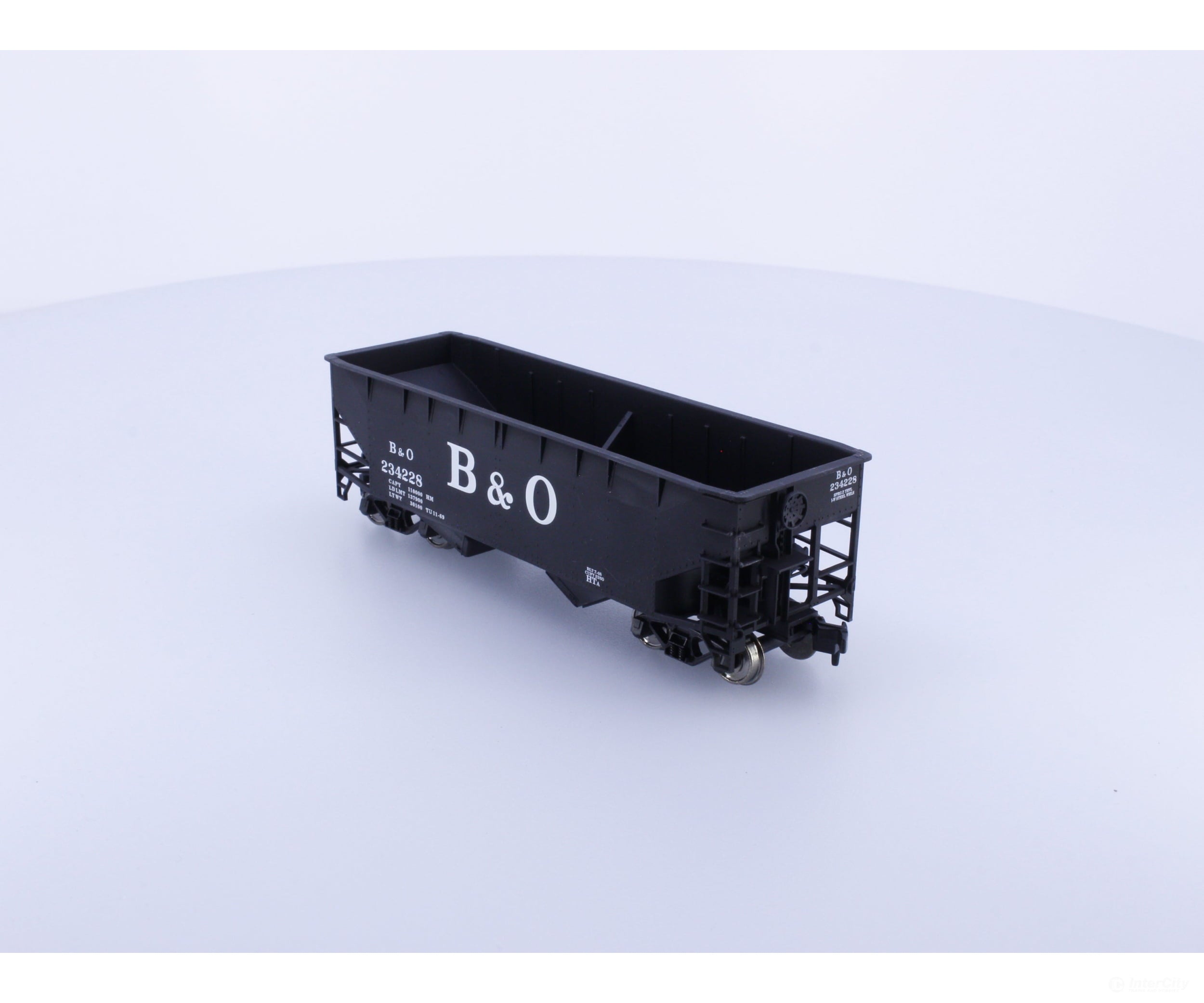 Atlas 1851 HO 2 Bay Offset Side Hopper Baltimore and Ohio (BO) 234228 Freight Cars