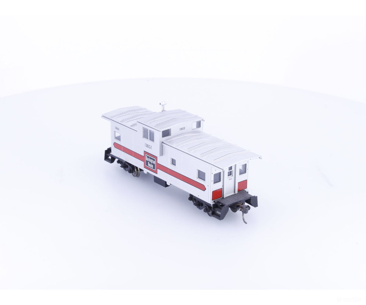 Atlas 1908 HO Extended Vision Caboose #3 Chicago Burlington and Quincey (CBQ) 13602 - Freight Cars