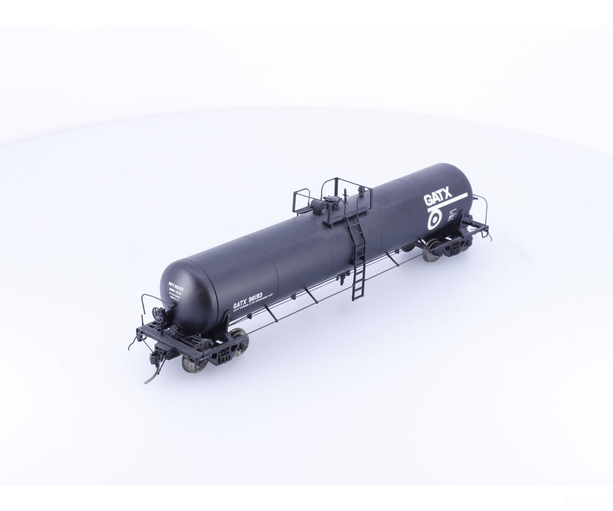 Atlas 20000086 HO 20700 Gallon Non-Insulated Tank Car Type 10 GATX Corporation (GATX) 98193 - Freight Cars