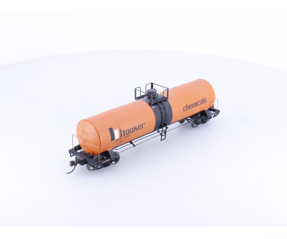 Atlas 207HC HO 20700 Gallon Tank Car Hooker Chemicals 1264 - Freight Cars