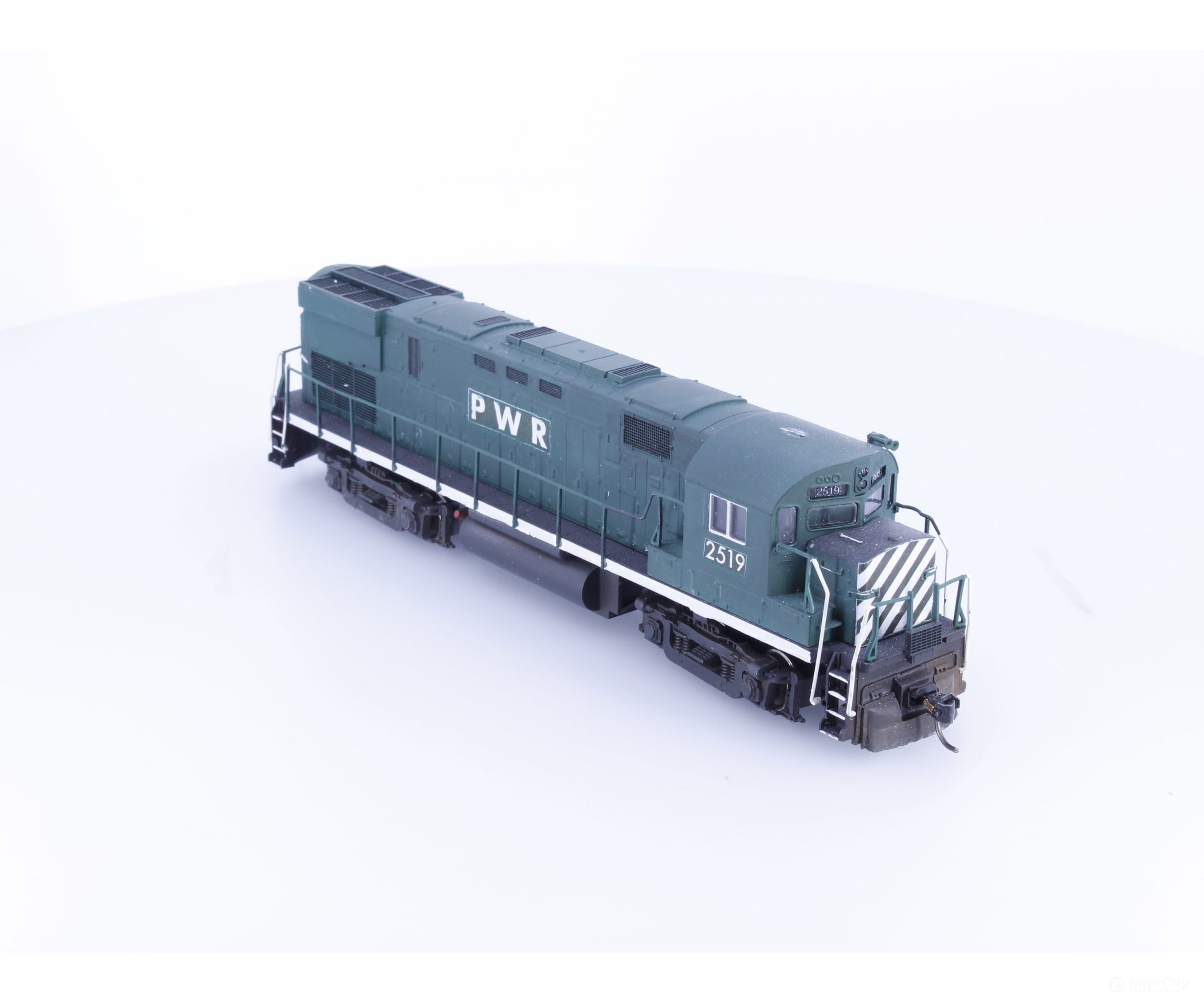 Atlas 2519 HO C425 Diesel Locomotive Pacific Western Railway (PWR) 2519 DCC - Locomotives