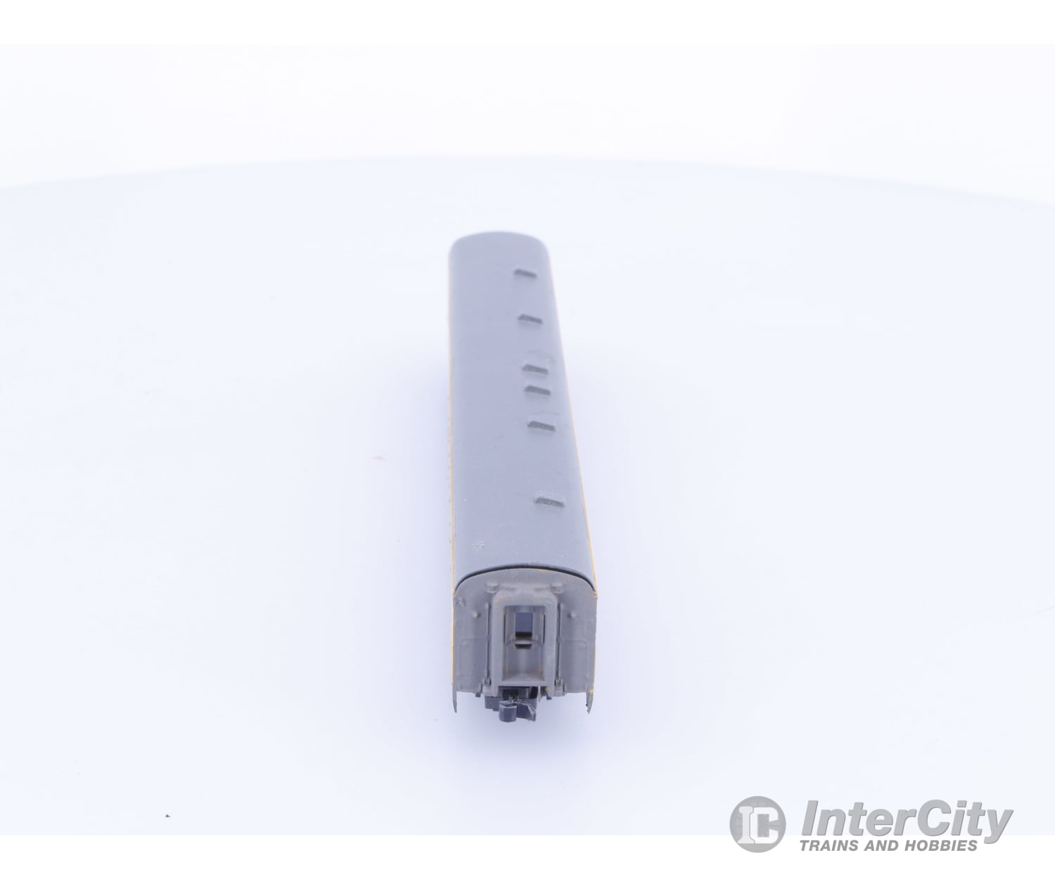 Atlas 2631 N 85’ Illuminated Roomette Car Union Pacific (UP) 4056 Passenger Cars