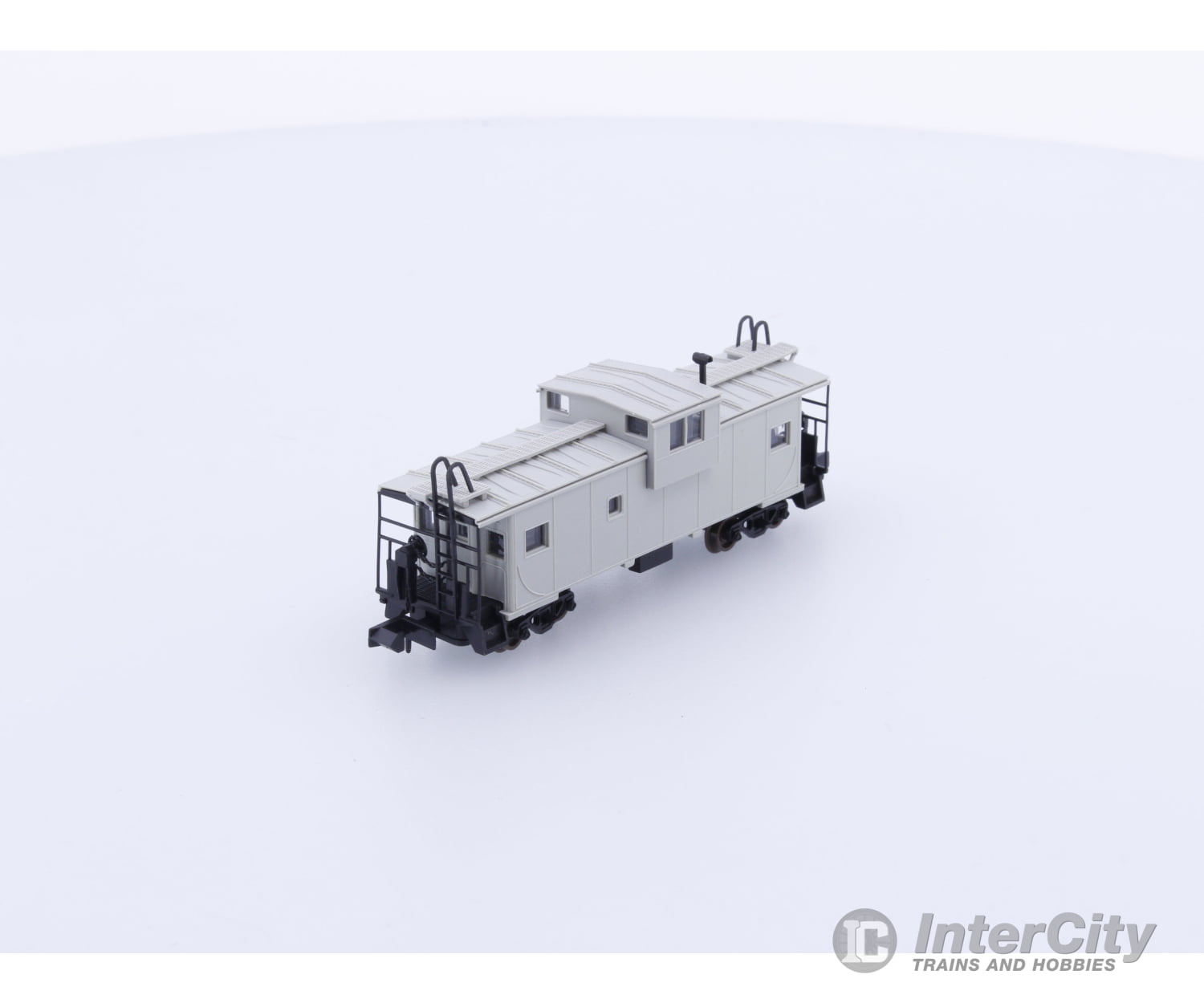 Atlas 30520 N EV Caboose Undecorated Freight Cars