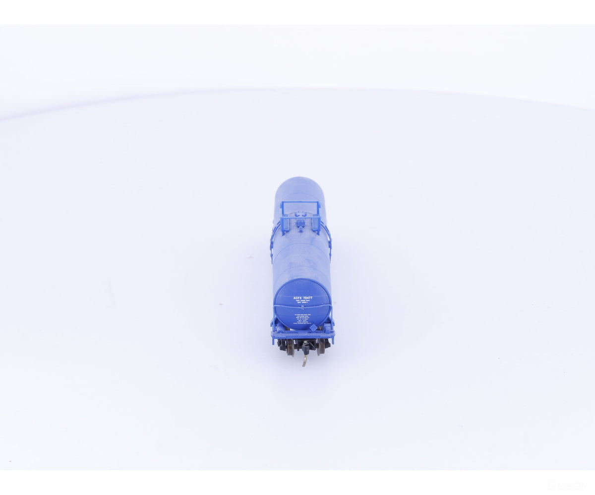 Atlas 30783 N 23500 Gal. Tank Car Union Carbide (ACFX) 72477 - Freight Cars