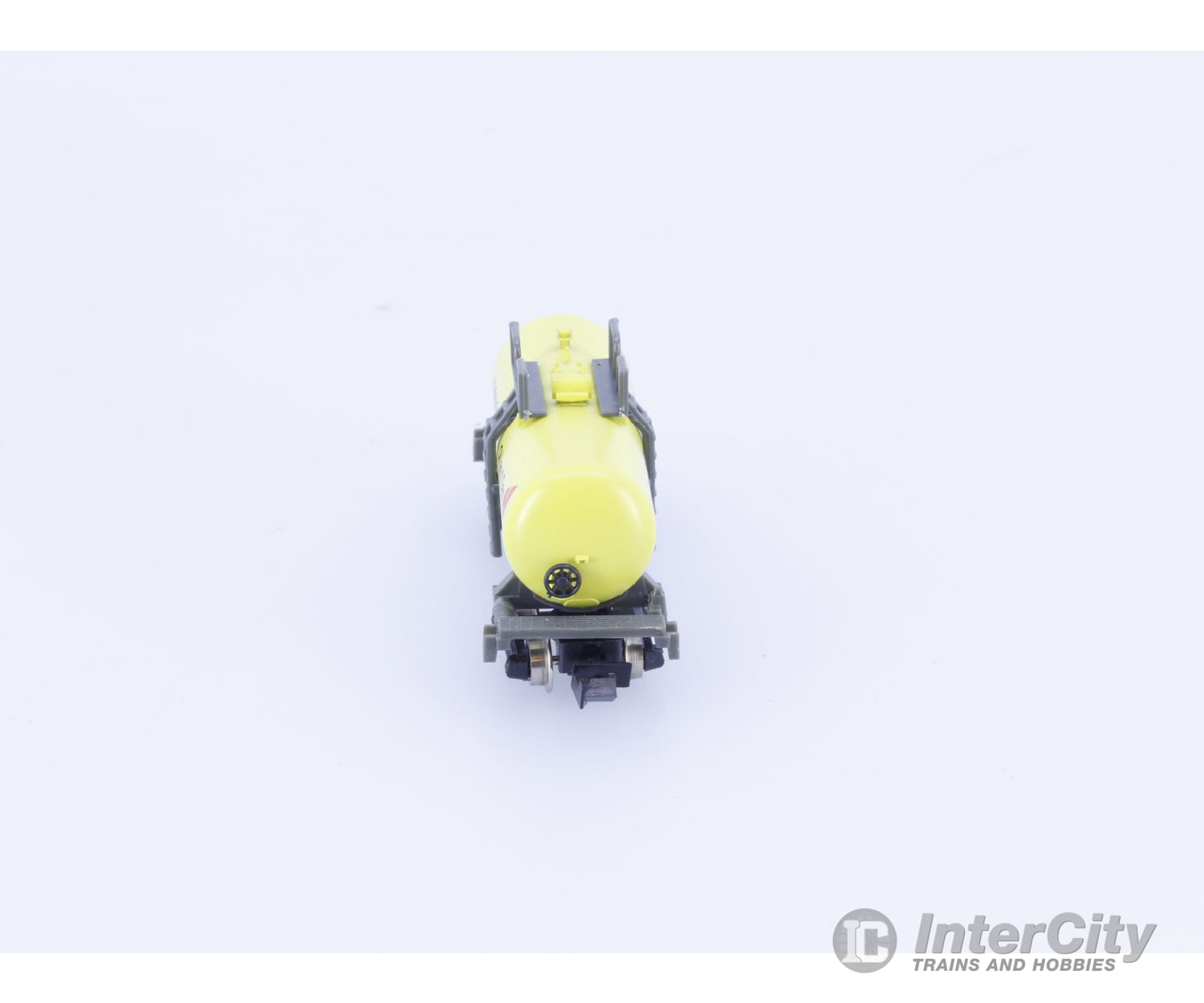 Atlas 3233 N Beer Can Tank Car Hudson Bay Oil and Gas Union Tank Car (UTLX) 77354 Freight Cars