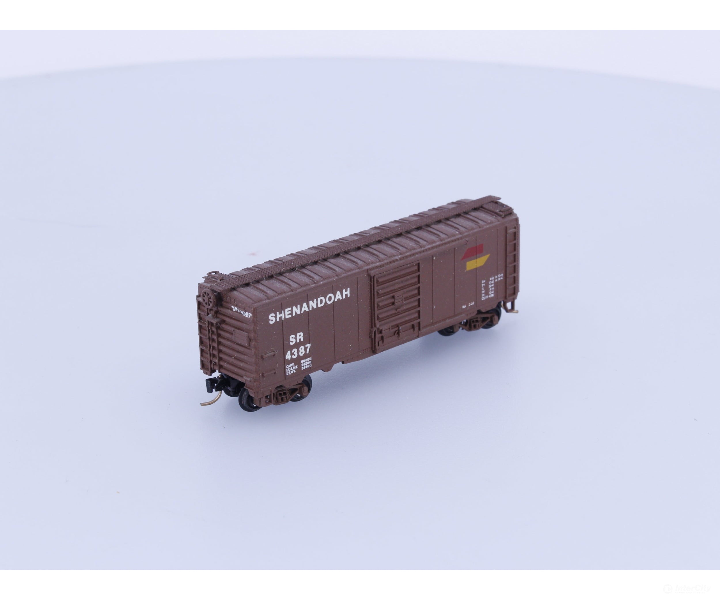 Atlas 3401 N 40’ Box Car Atlantic Coast Line (ACL) Painted Shenandoah (SR) 4387 Freight Cars