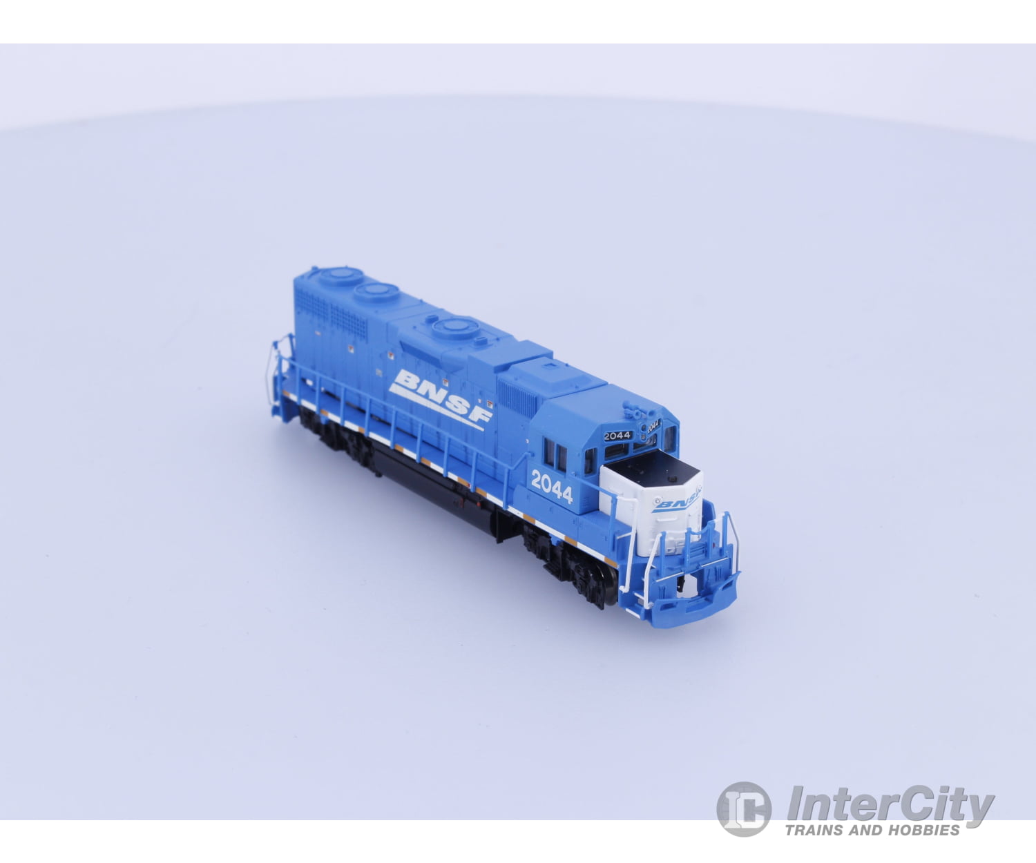 Atlas 40000368 N GP-38 Low Nose DCC Ready Burlington Northern Santa Fe (BNSF) 2044 DCC Ready Locomotives