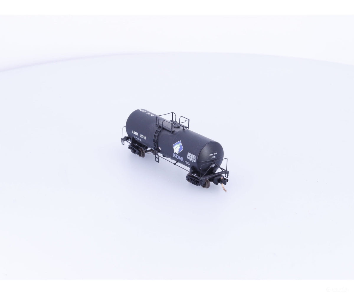 Atlas 40212 N 17,600 Gal. Tank Car ADM (ADMX) 15750 - Freight Cars