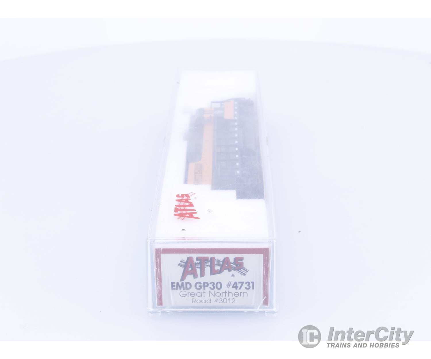 Atlas 4731 N EMD GP30 Diesel Locomotive Great Northern (GN) 3012 Analog DC Locomotives