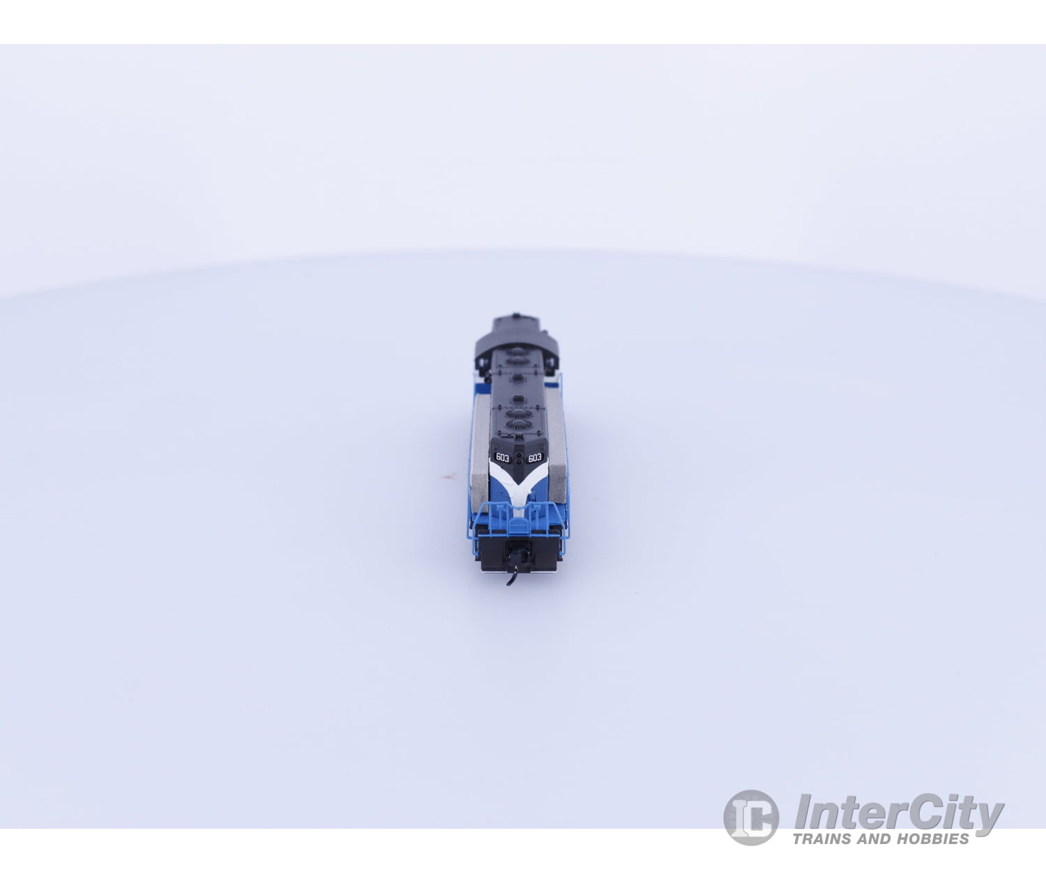 Atlas 48087 N GP-7 Diesel Locomotive Great Northern (GN) 603 Analog DC Locomotives