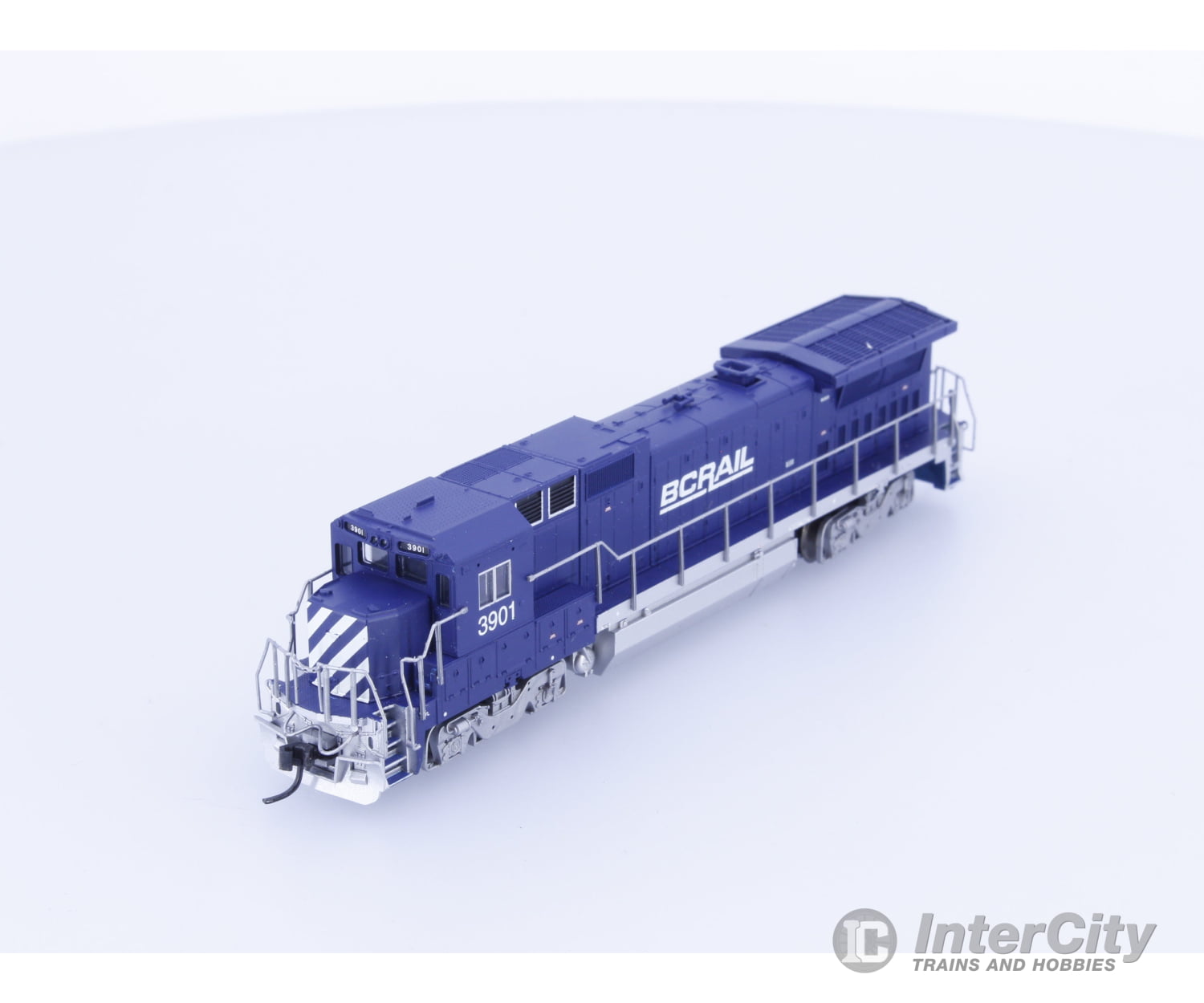 Atlas 48758 N Dash 8-40B Diesel Locomotive BC Rail (BCOL) 3901 DCC Locomotives