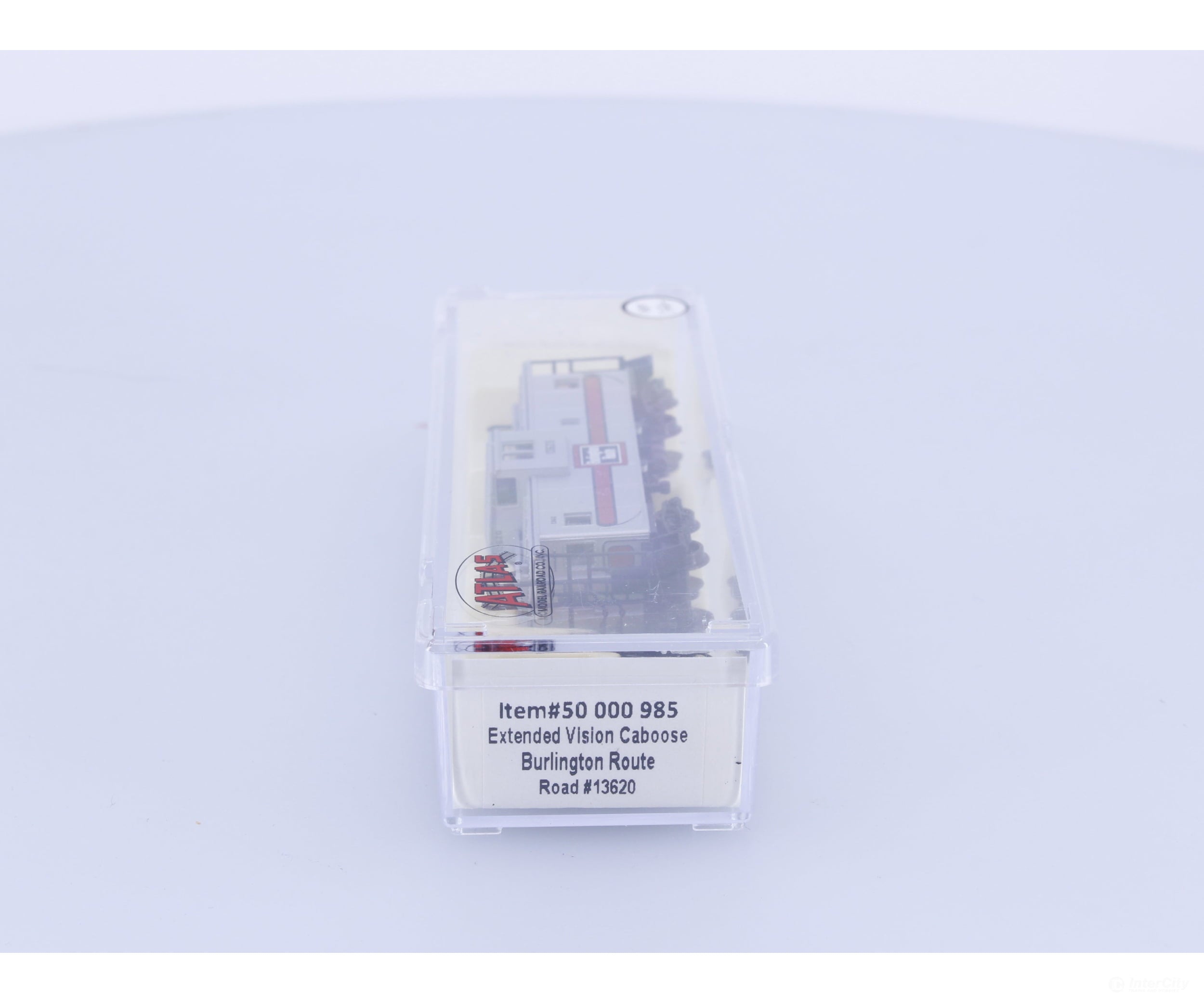 Atlas 50000985 N Extended Vision Caboose Chicago Burlington and Quincey (CBQ) 13620 Freight Cars
