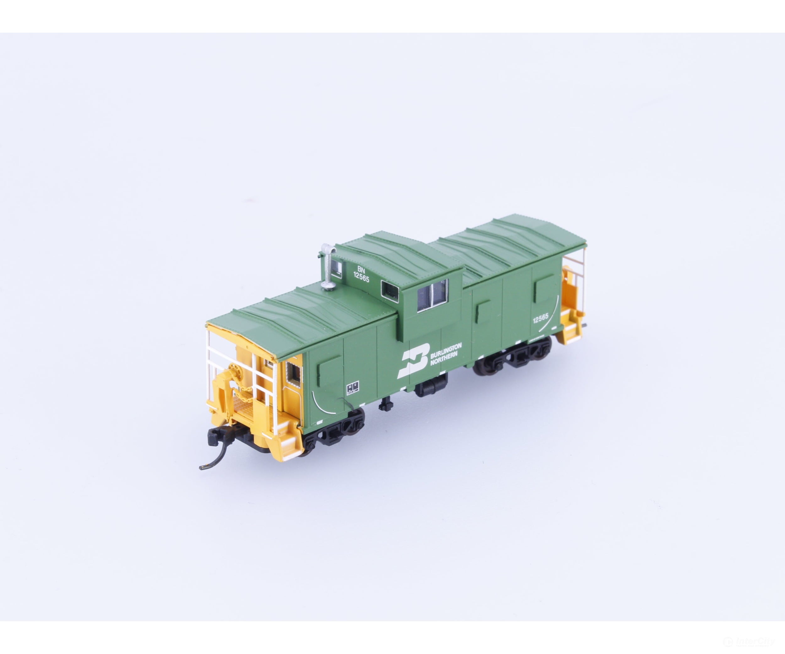 Atlas 50003142 N Extended Vision Caboose Burlington Northern (BN) 12565 (#2) Freight Cars