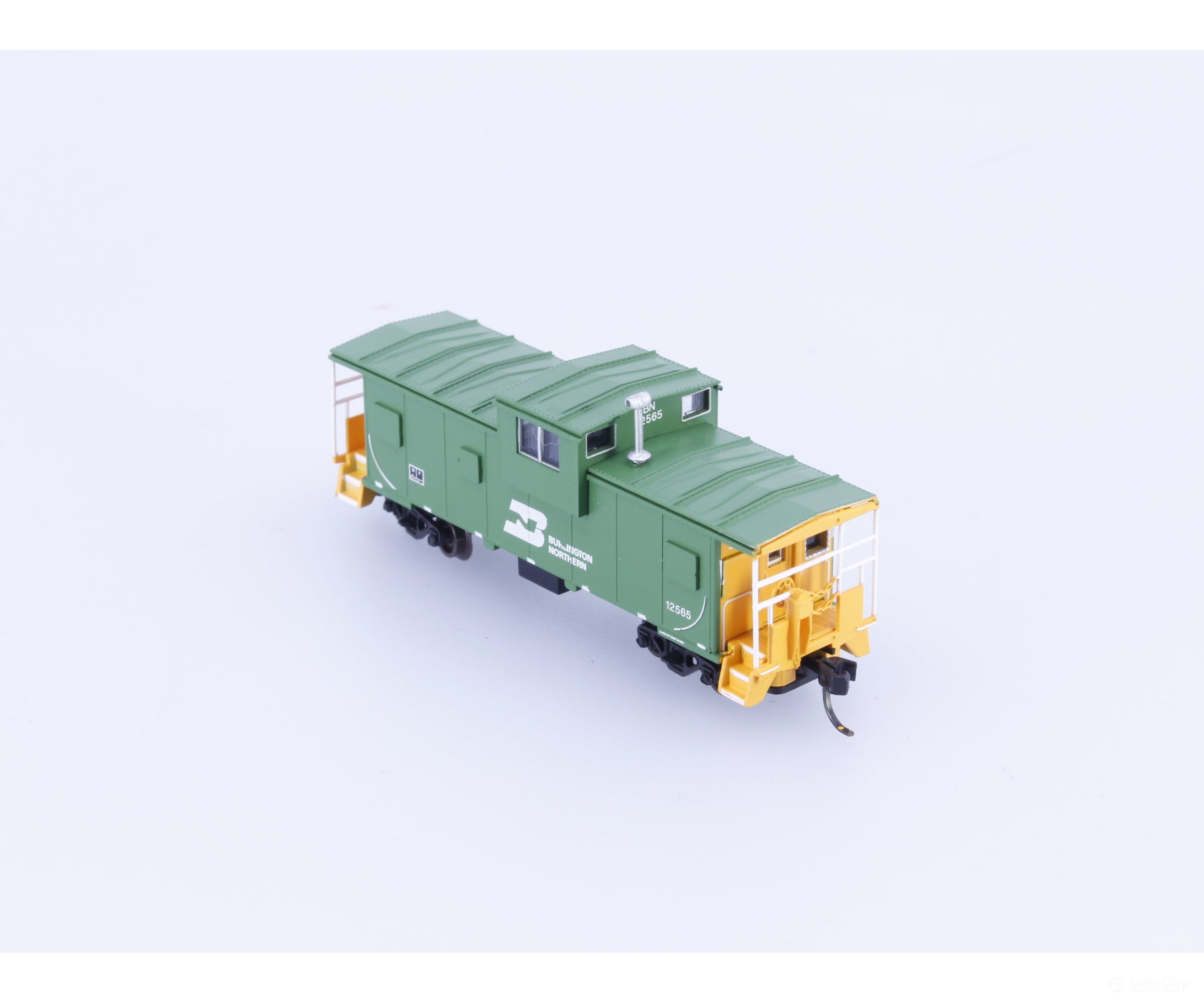 Atlas 50003142 N Extended Vision Caboose Burlington Northern (BN) 12565 (#2) Freight Cars