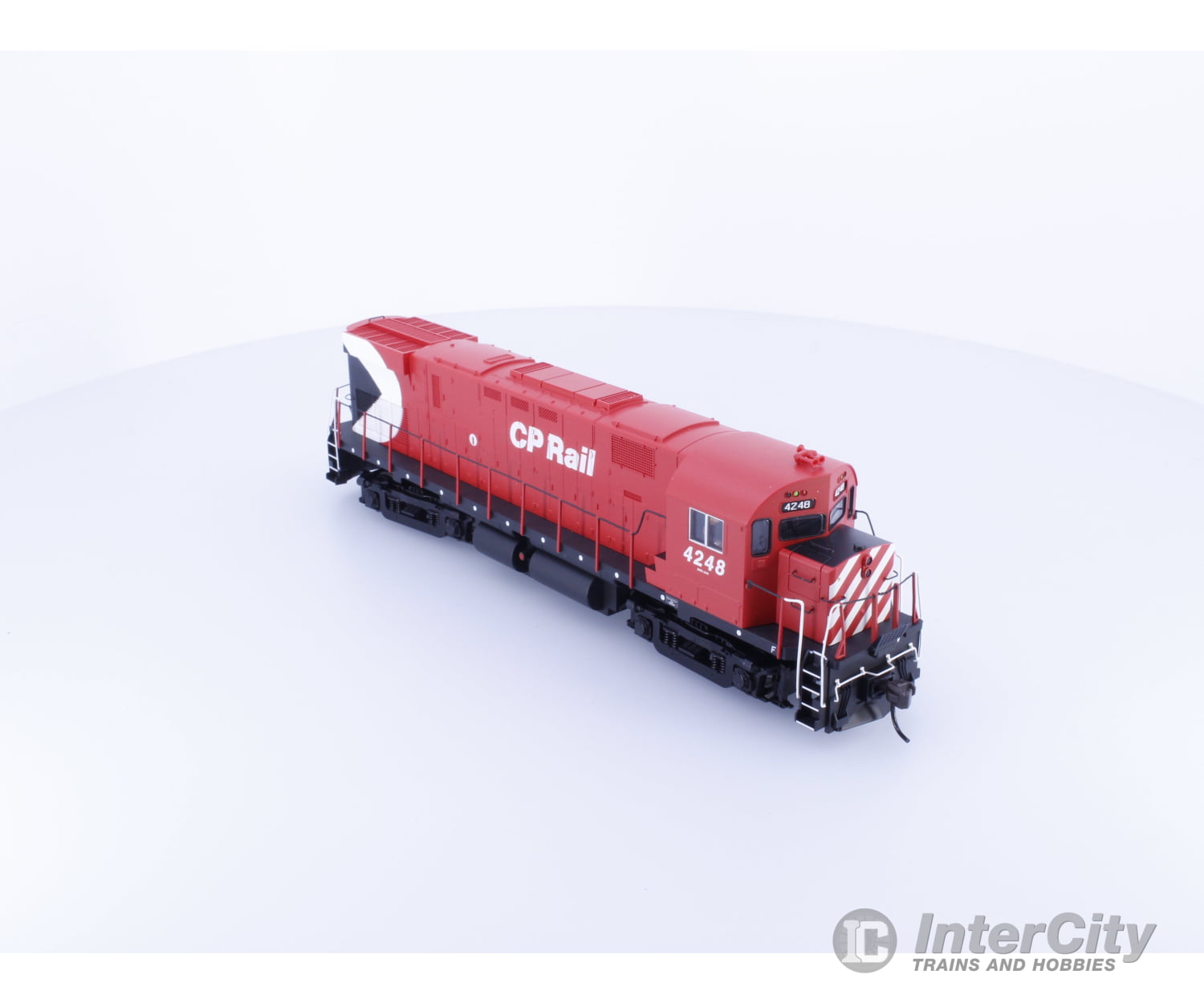 Atlas 550256 HO MLW C424 Phase III Diesel Locomotive Canadian Pacific (CP) 4248 Analog DC Locomotives