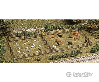 Atlas 777 Rustic Fence & Gate - 6’ 18.3M -- Brown Scenery Details