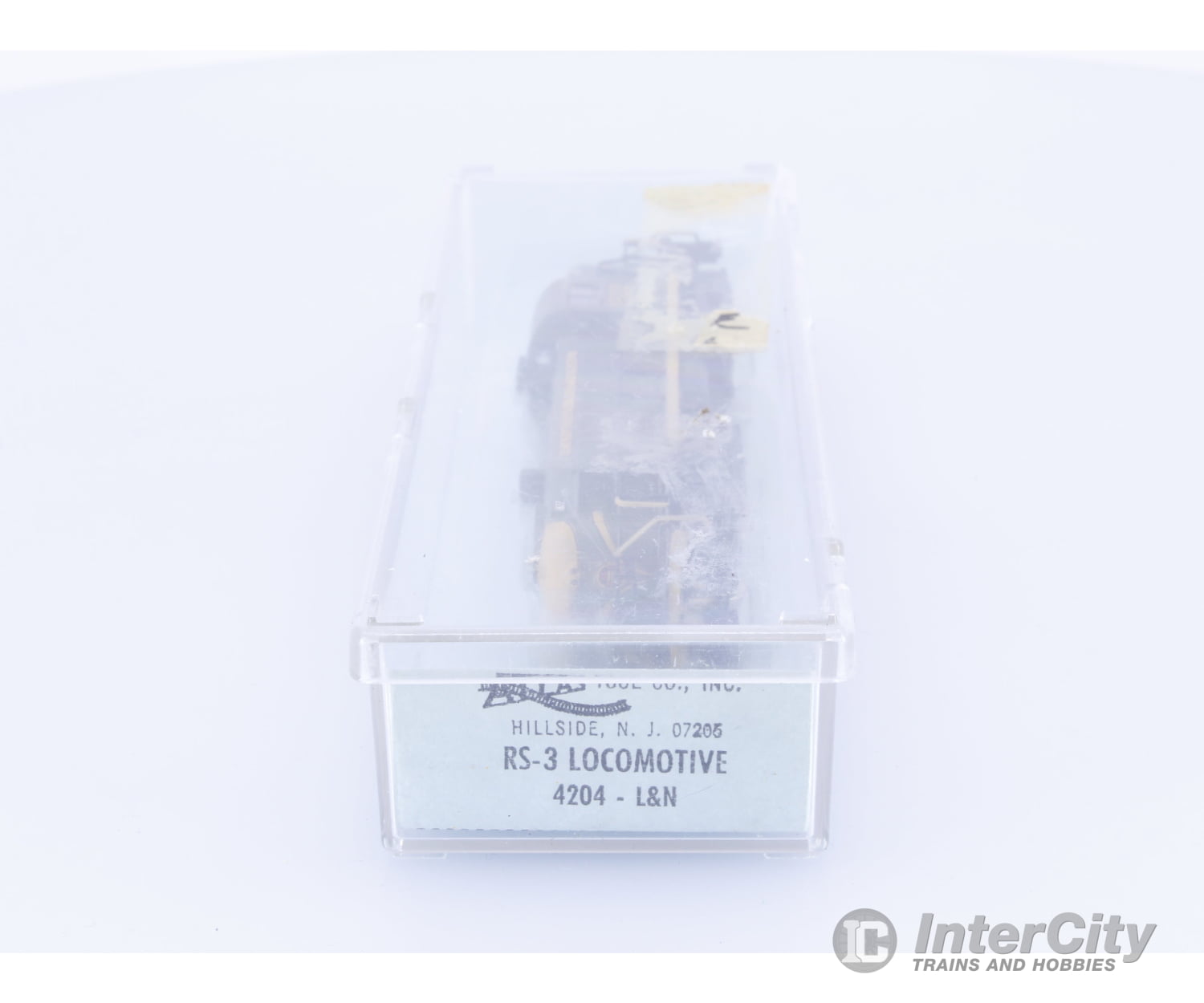 Atlas ATL1 N RS-3 Diesel Locomotive Canadian National (CN) 1822 Analog DC Locomotives